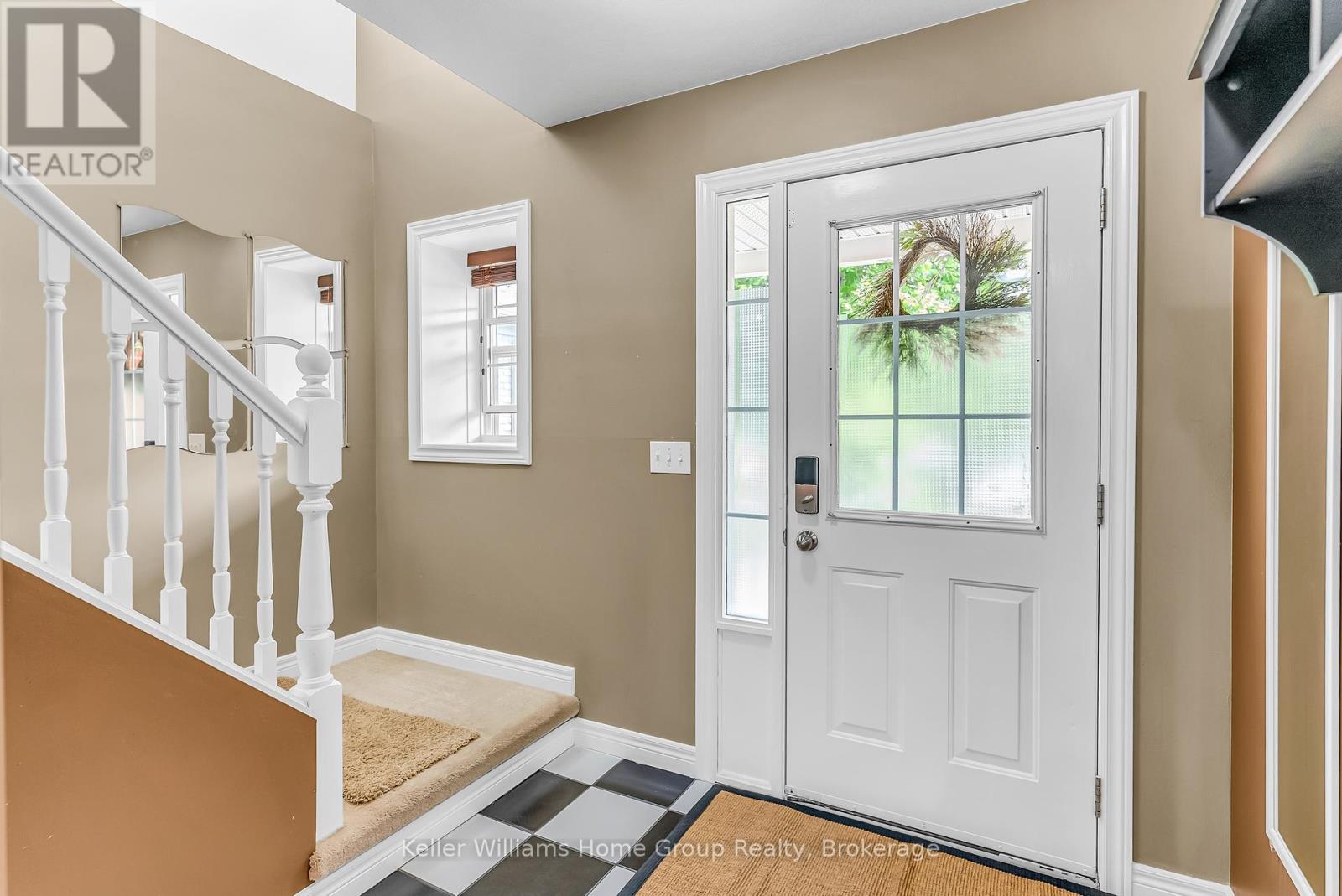 7 Evans Drive, Guelph, Ontario  N1L 1L8 - Photo 5 - X12200222