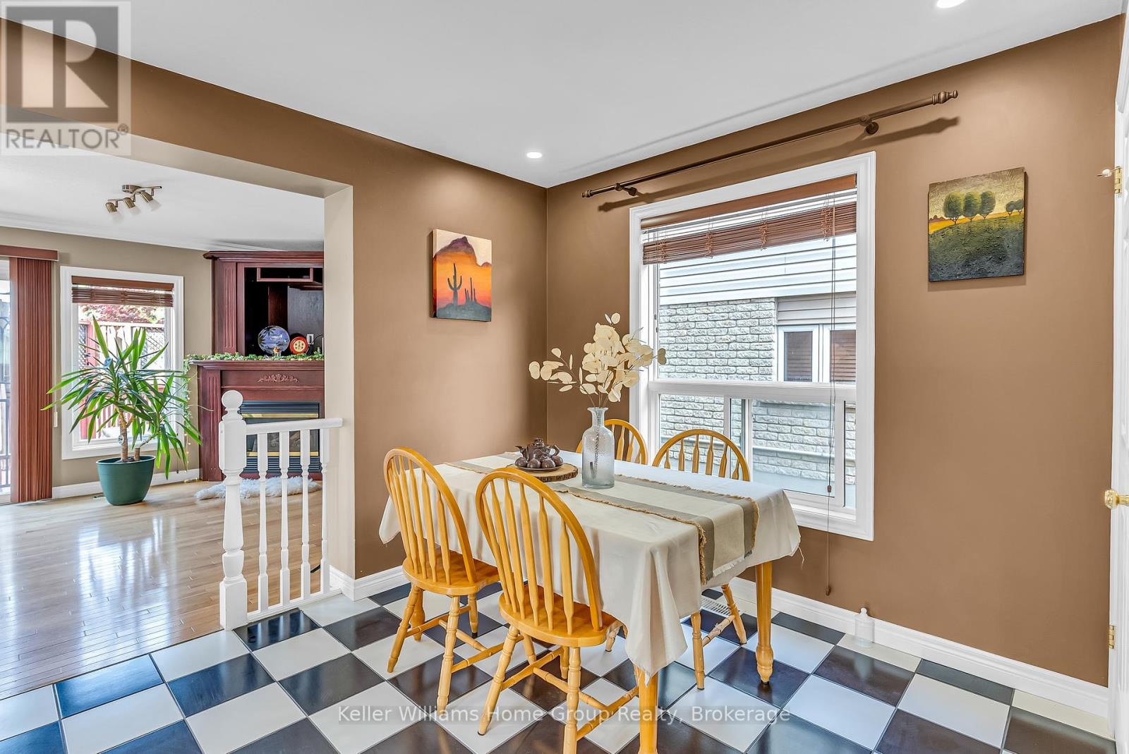 7 Evans Drive, Guelph, Ontario  N1L 1L8 - Photo 7 - X12200222