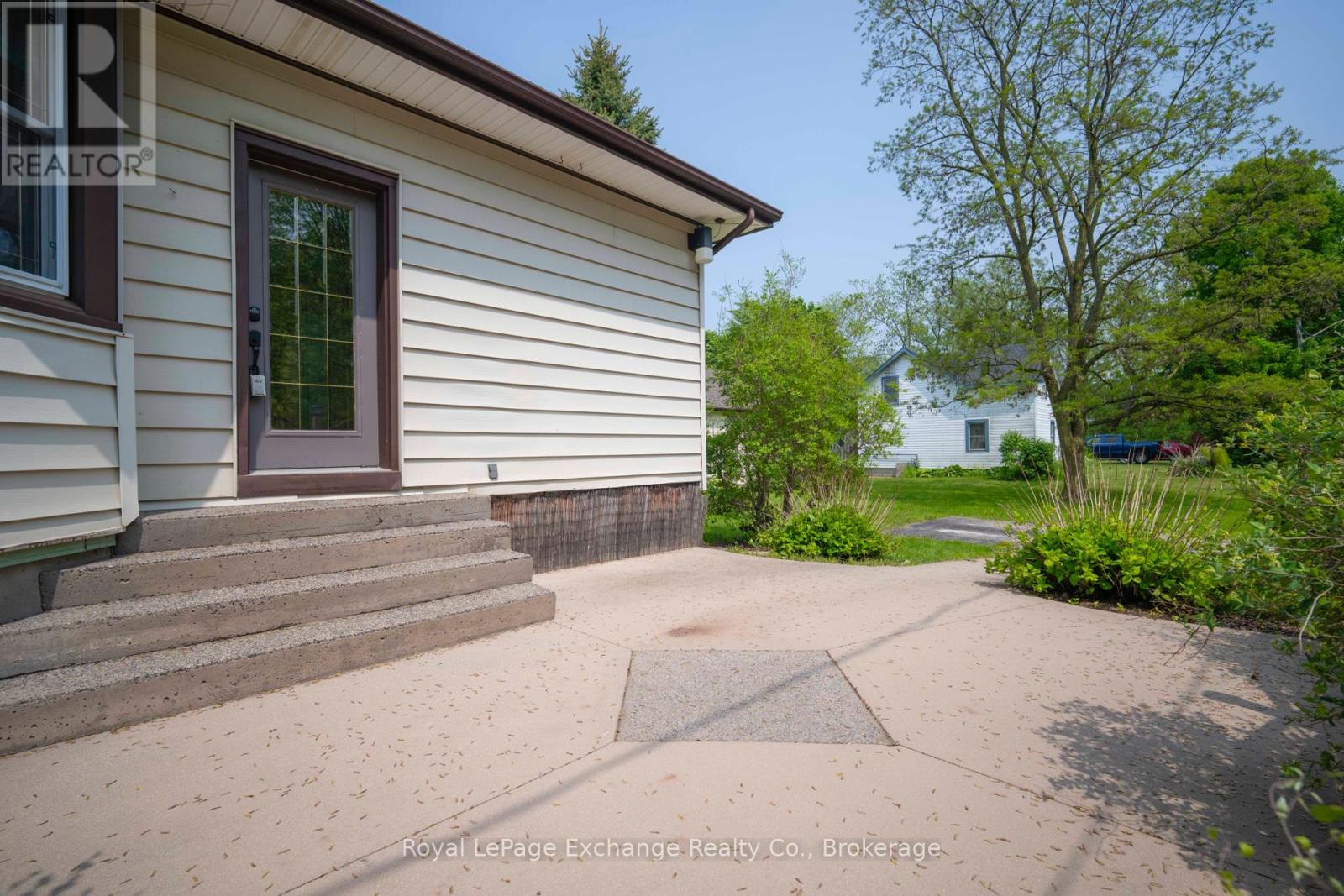 429 Havelock Street, Huron-Kinloss, Ontario  N0G 2H0 - Photo 17 - X12200226