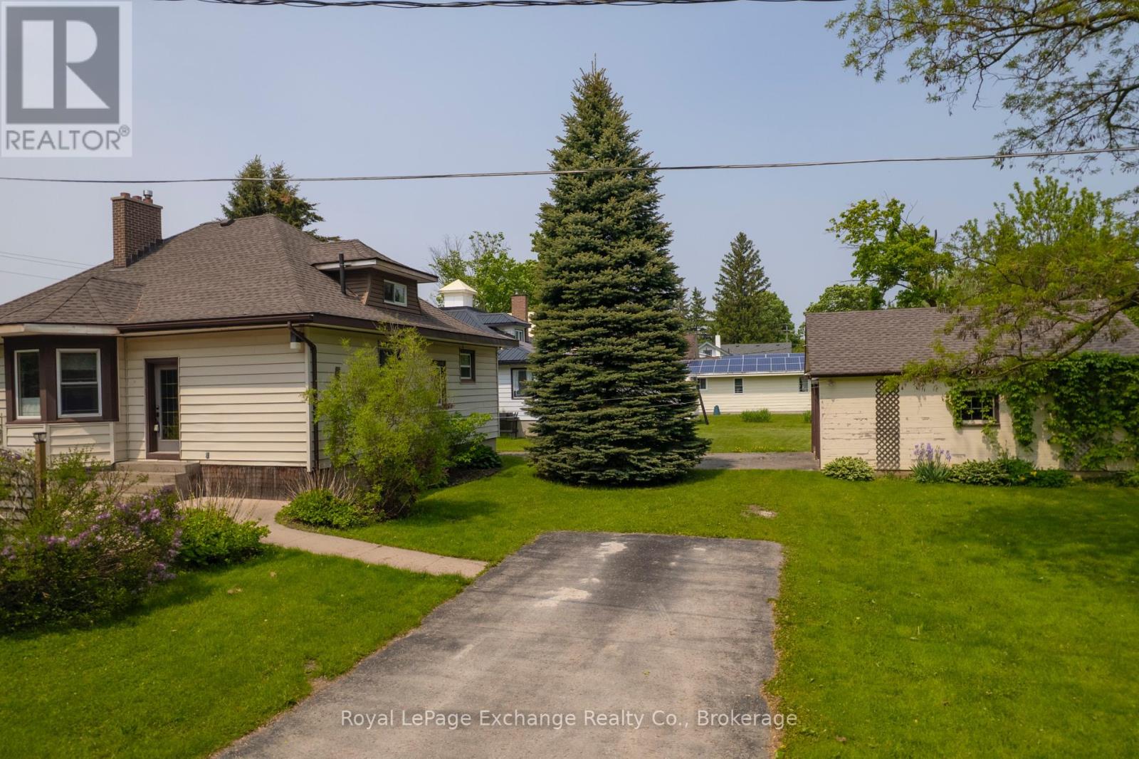 429 Havelock Street, Huron-Kinloss, Ontario  N0G 2H0 - Photo 22 - X12200226