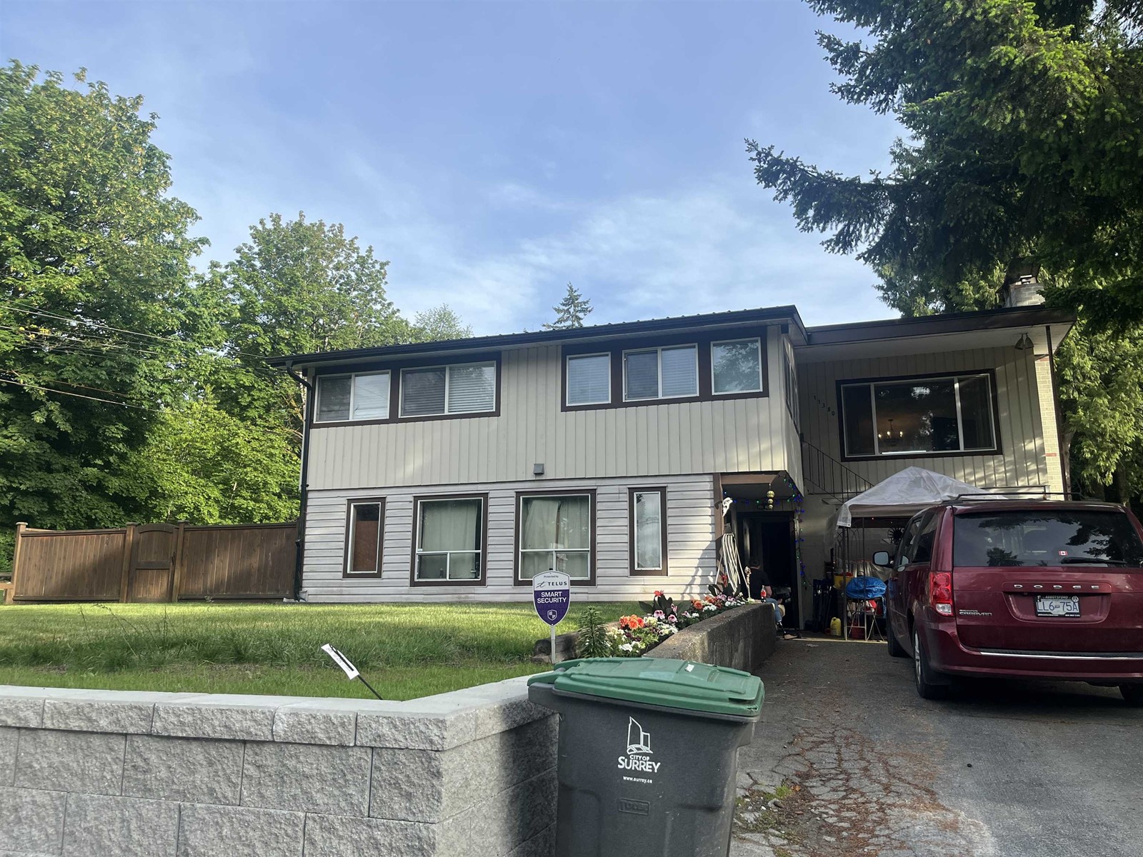 11380 Lansdowne Drive, Surrey, British Columbia  V3R 4Z9 - Photo 1 - R3002936