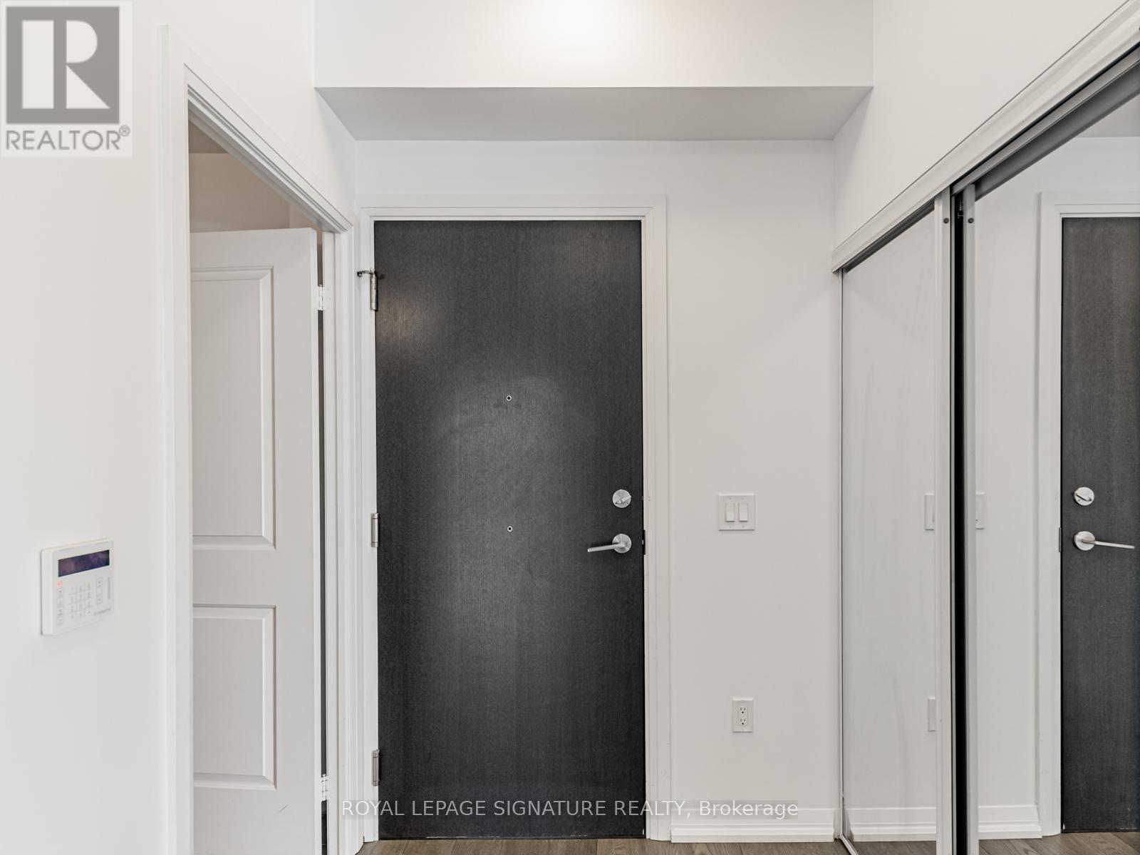 224 - 50 Ann O'reilly Road, Toronto, Ontario  M2J 0C9 - Photo 2 - C12200005