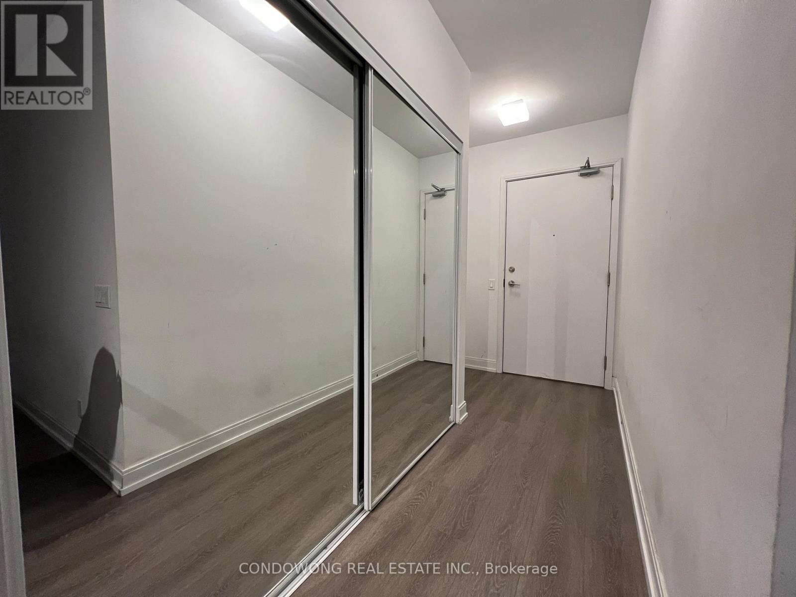 508 - 181 Dundas Street E, Toronto, Ontario  M5A 0N5 - Photo 3 - C12200093
