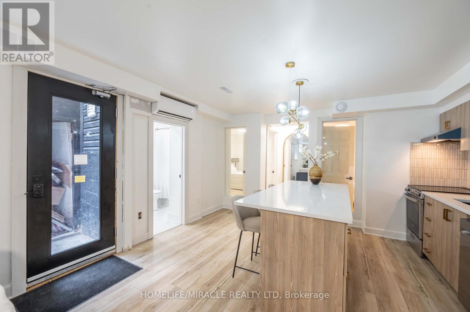 1 Givins Street, Toronto (Trinity-Bellwoods), Ontario  M6J 2X5 - Photo 17 - C12200096