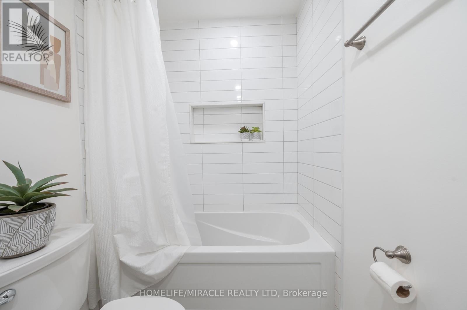 1 Givins Street, Toronto (Trinity-Bellwoods), Ontario  M6J 2X5 - Photo 21 - C12200096