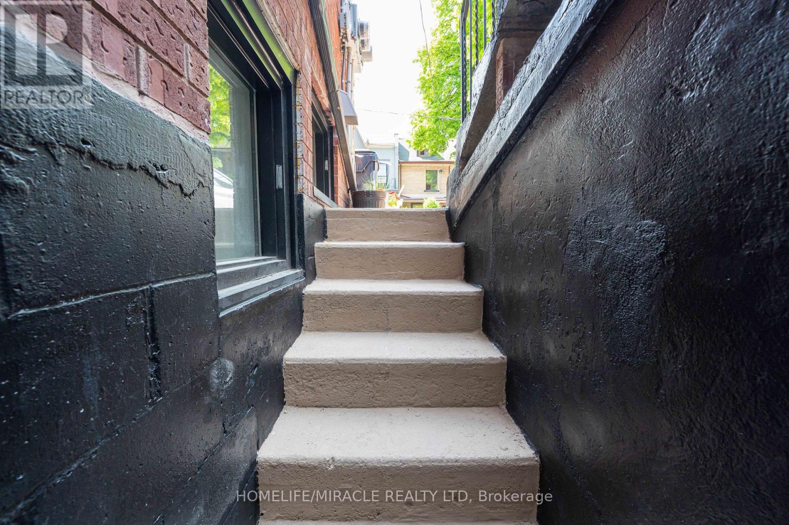 1 Givins Street, Toronto (Trinity-Bellwoods), Ontario  M6J 2X5 - Photo 27 - C12200096