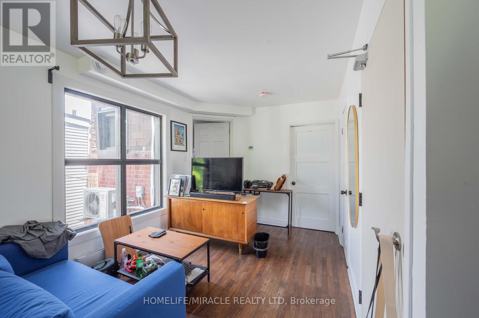 1 Givins Street, Toronto (Trinity-Bellwoods), Ontario  M6J 2X5 - Photo 37 - C12200096