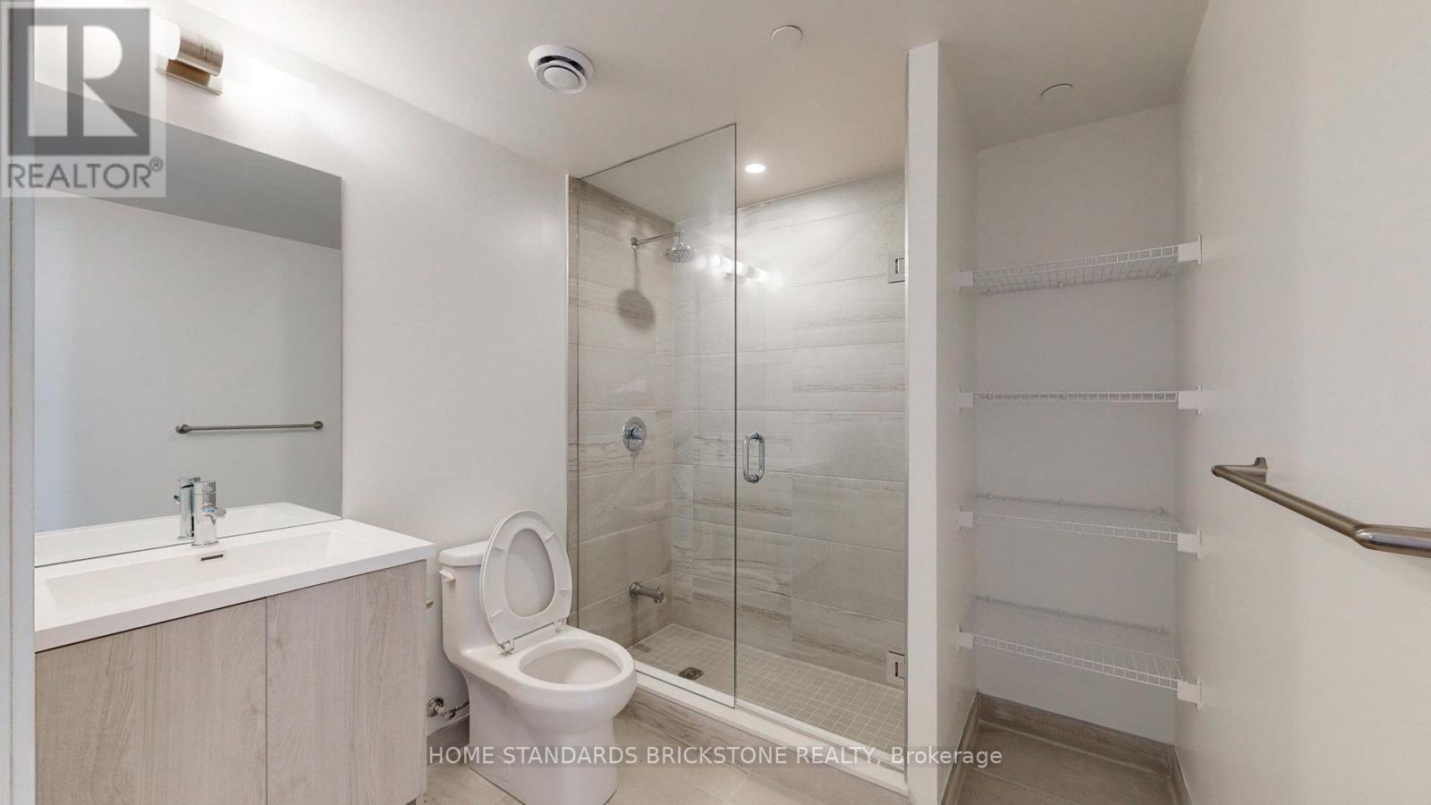 7001 - 138 Downes Street E, Toronto, Ontario  M5E 0E4 - Photo 16 - C12200128