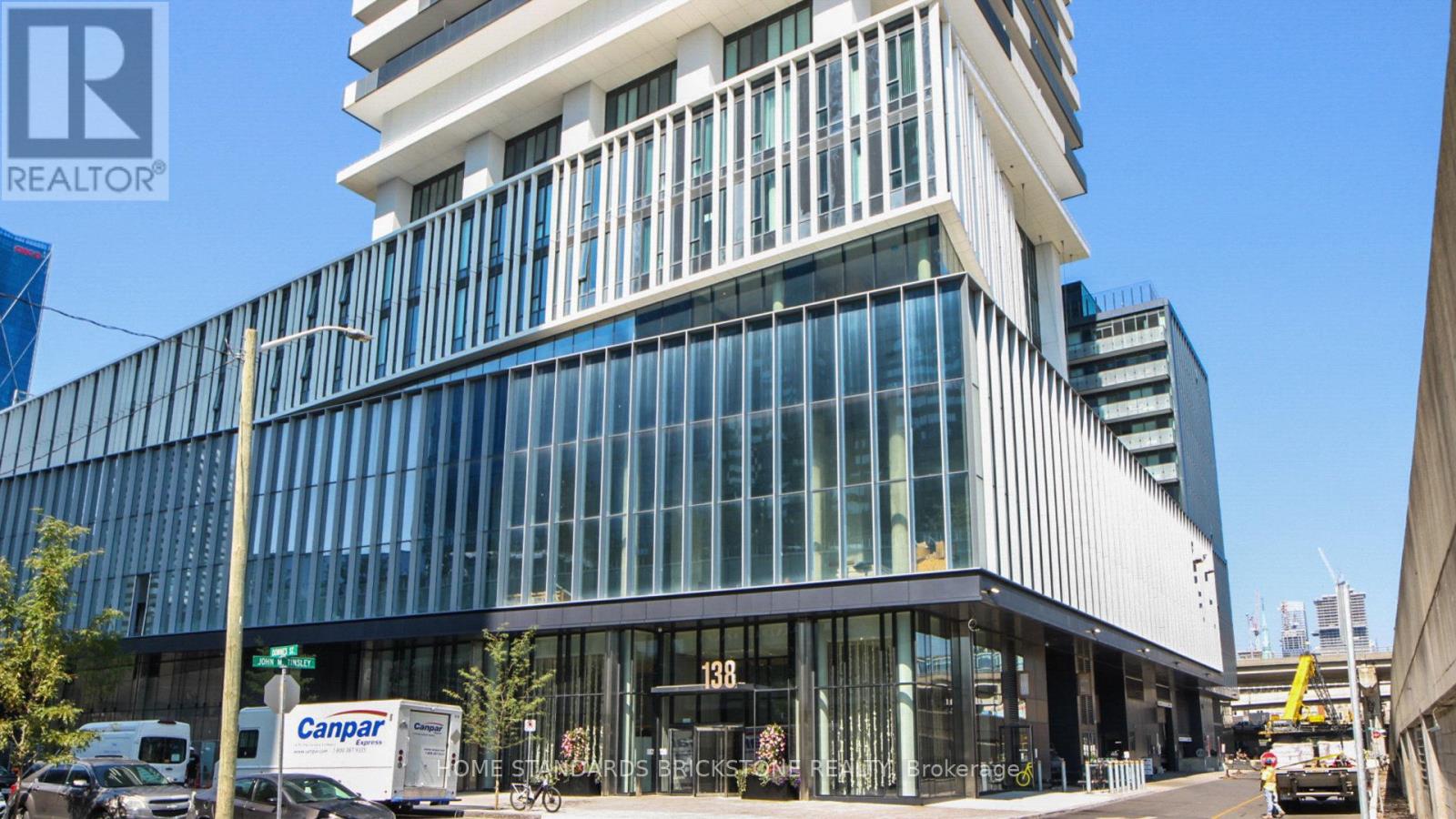 7001 - 138 Downes Street E, Toronto, Ontario  M5E 0E4 - Photo 2 - C12200128