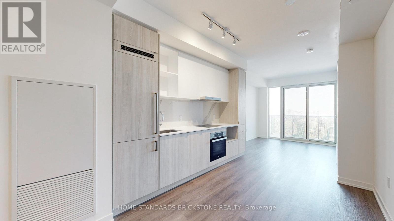 7001 - 138 Downes Street E, Toronto, Ontario  M5E 0E4 - Photo 5 - C12200128