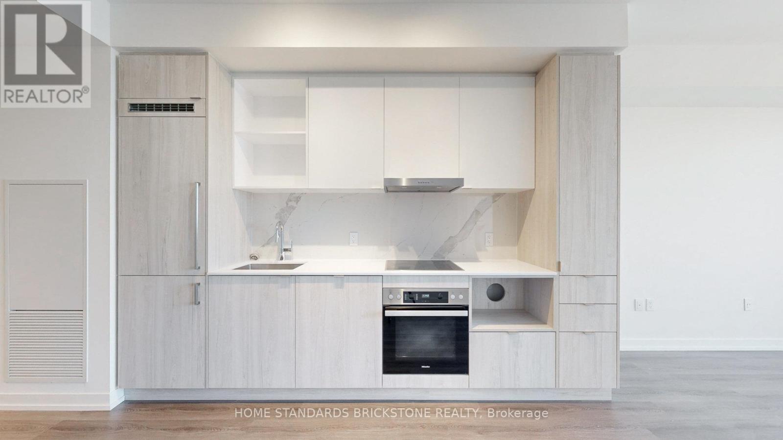 7001 - 138 Downes Street E, Toronto, Ontario  M5E 0E4 - Photo 6 - C12200128