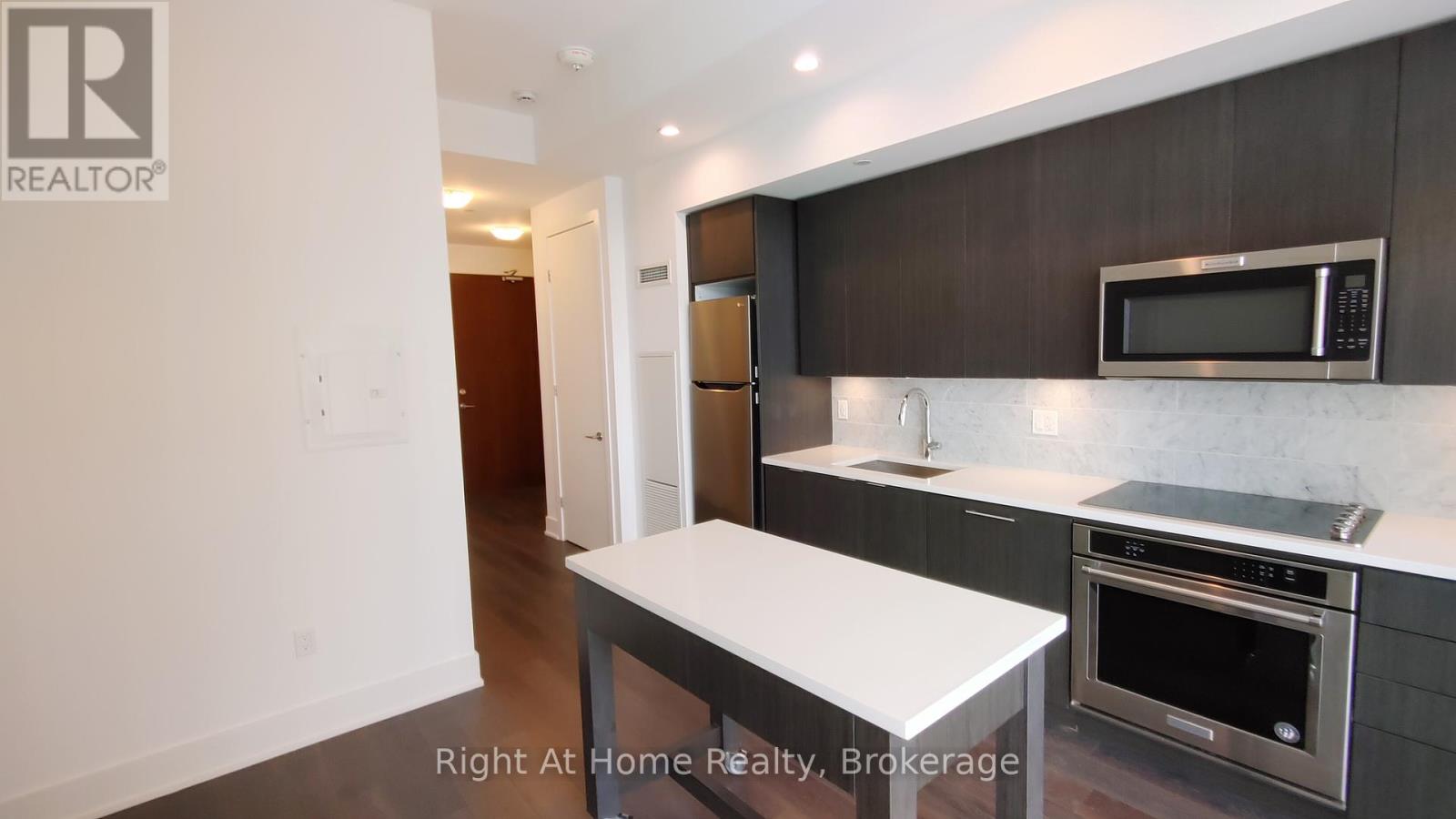 Uph03 - 38 Iannuzzi Street, Toronto, Ontario  M5V 0S2 - Photo 20 - C12200161
