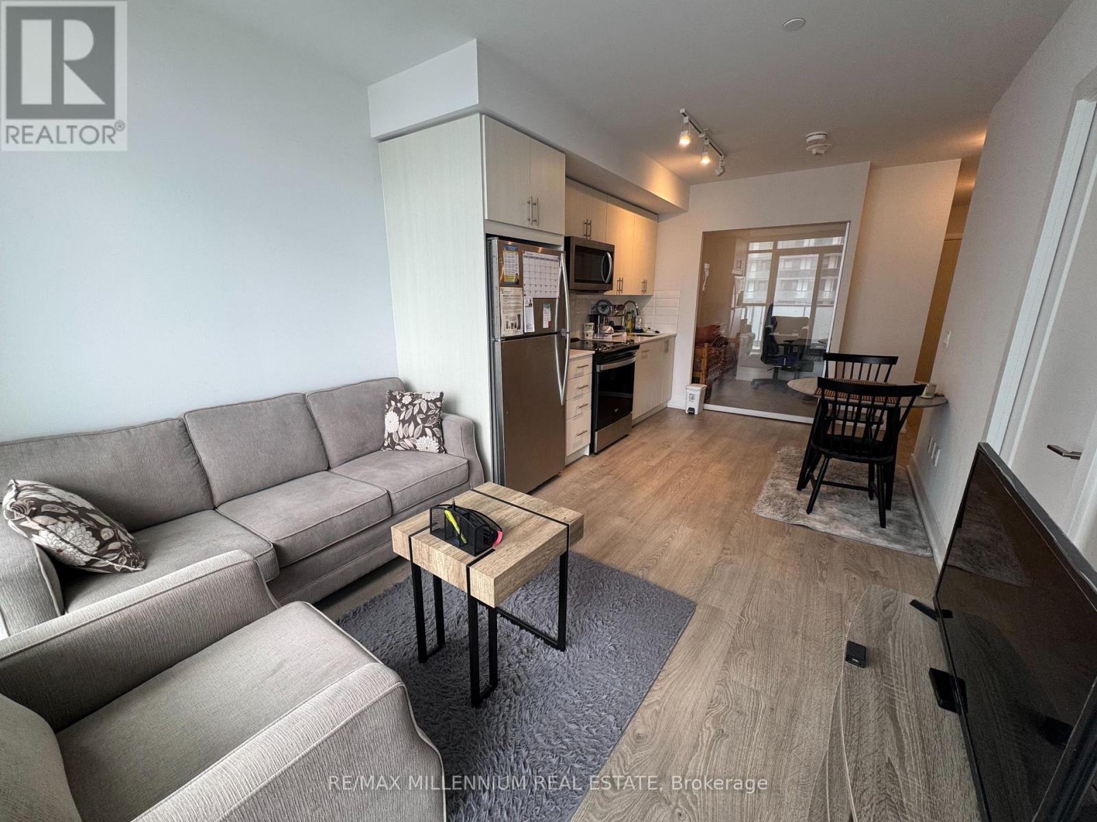 1715 - 2550 Simcoe Street N, Oshawa, Ontario  L1L 0R5 - Photo 1 - E12200023