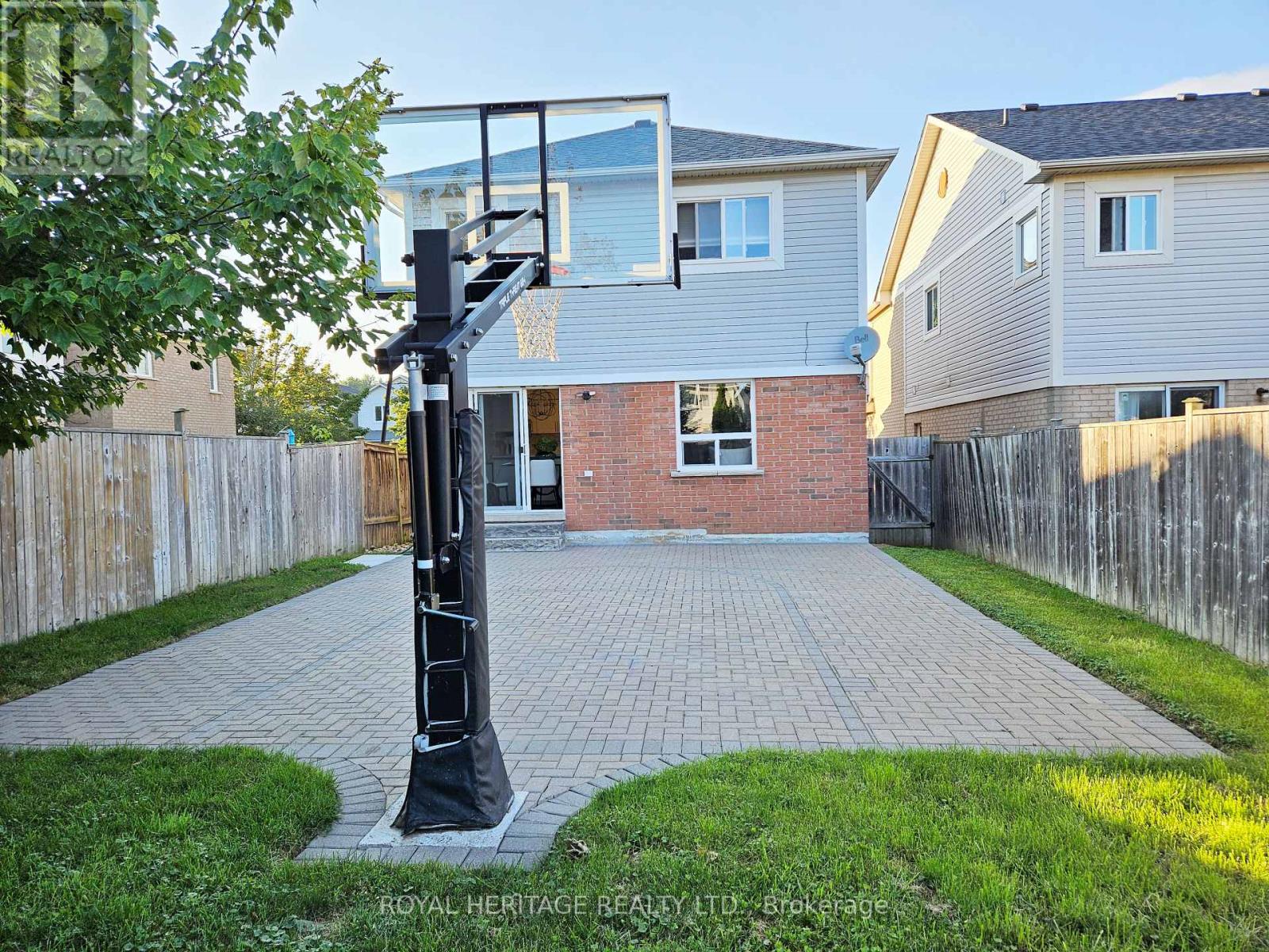 56 Catkins Crescent, Whitby, Ontario  L1R 2Z8 - Photo 27 - E12200080