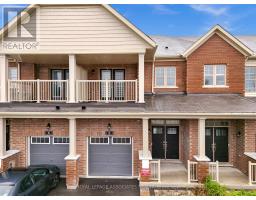 8 PARADISE WAY, Whitby, Ontario