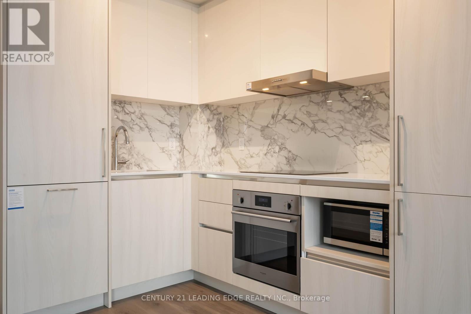 4201 - 225 Commerce Street, Vaughan, Ontario  L4K 0R1 - Photo 15 - N12199952