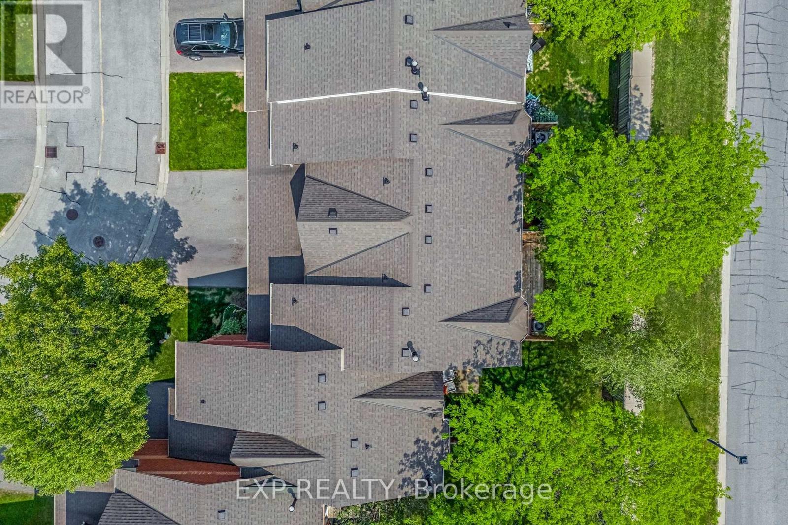 846 Playter Crescent, Newmarket (Armitage), Ontario  L3X 1W8 - Photo 36 - N12200047