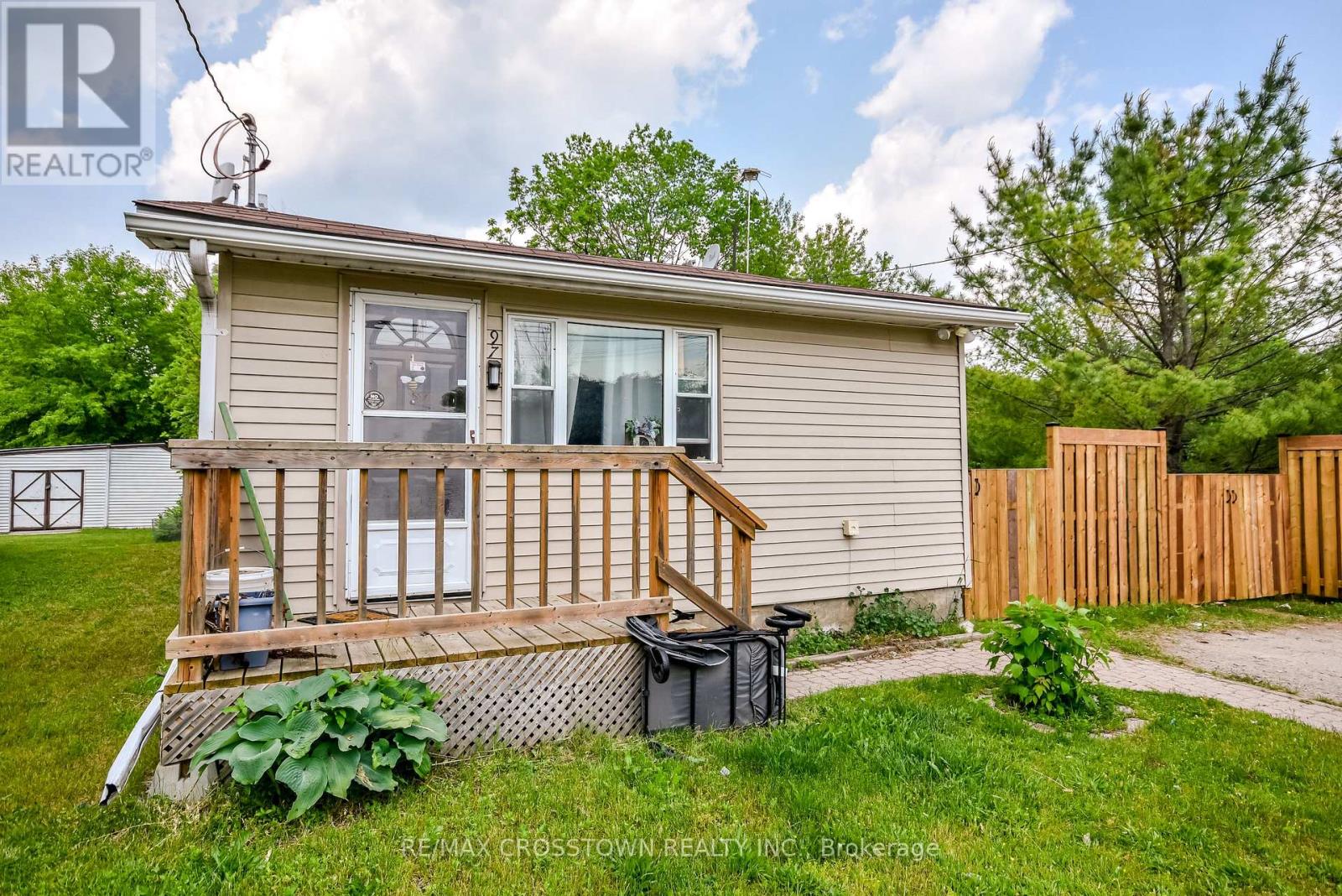 97 Elm Street, Essa (Angus), Ontario  L0W 1B0 - Photo 10 - N12200063