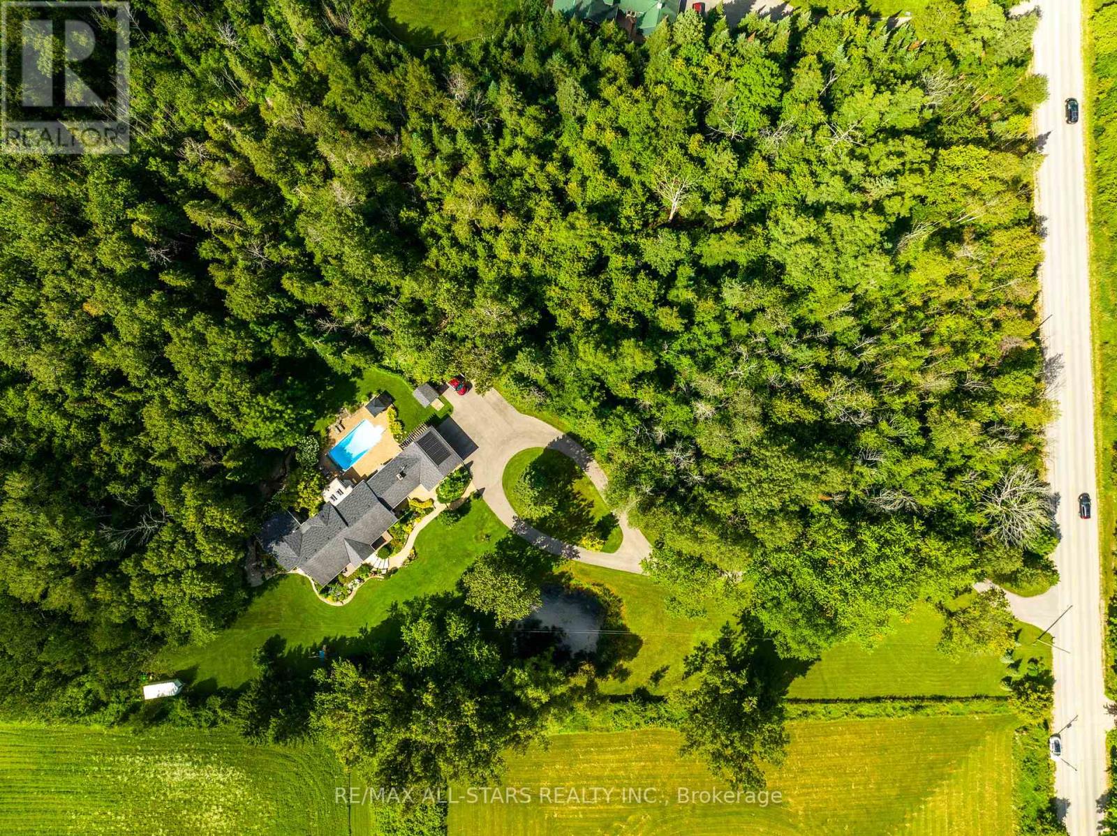 523 Davis Drive, Uxbridge, Ontario  L9P 1R1 - Photo 35 - N12200086