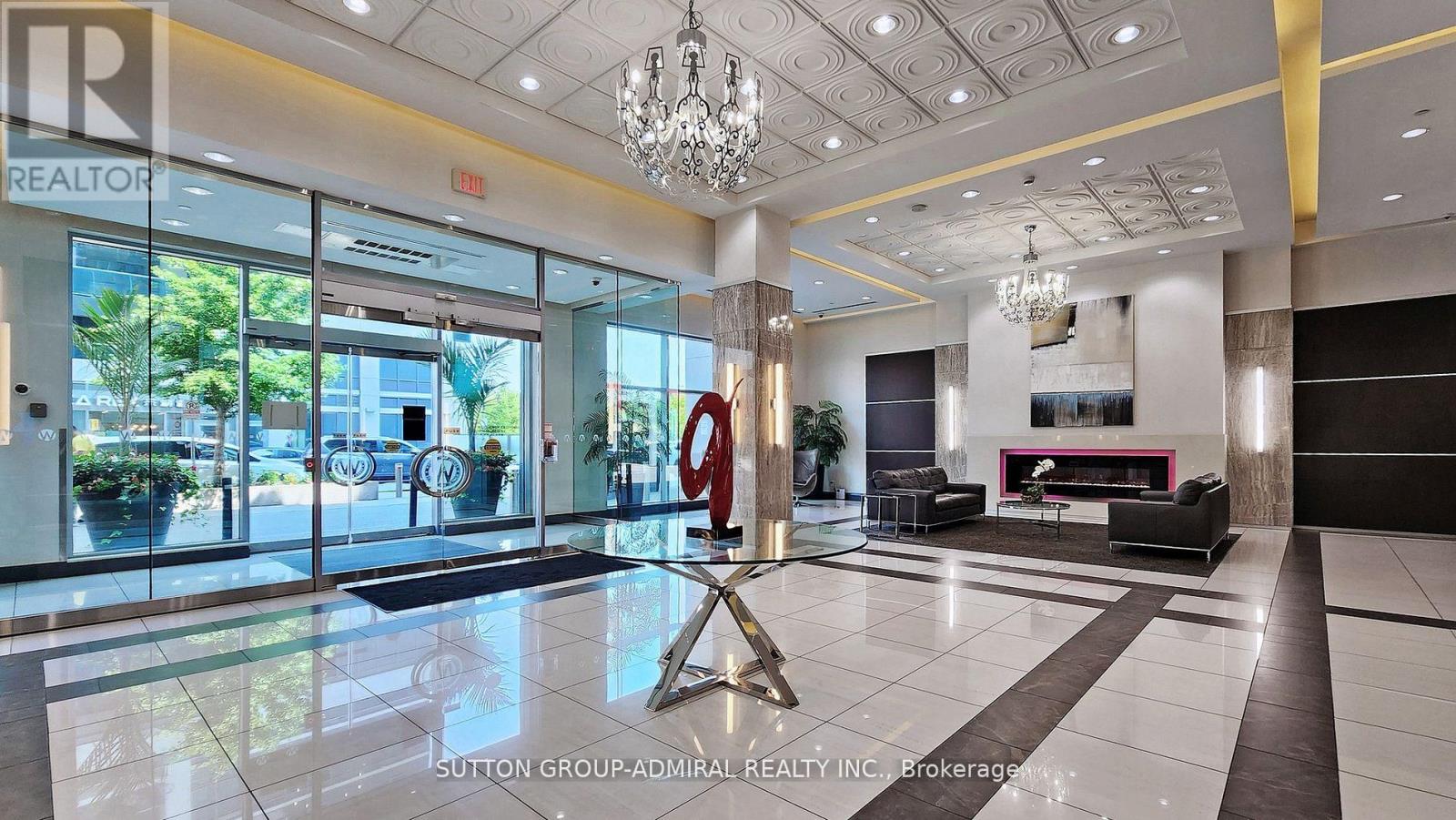 1007 - 7171 Yonge Street, Markham, Ontario  L3T 0C5 - Photo 3 - N12200087