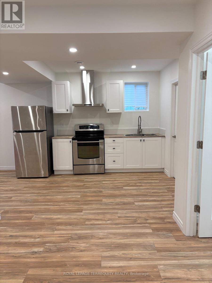 55 Regina Boulevard, Wasaga Beach, Ontario  L9Z 1M8 - Photo 11 - S12200030