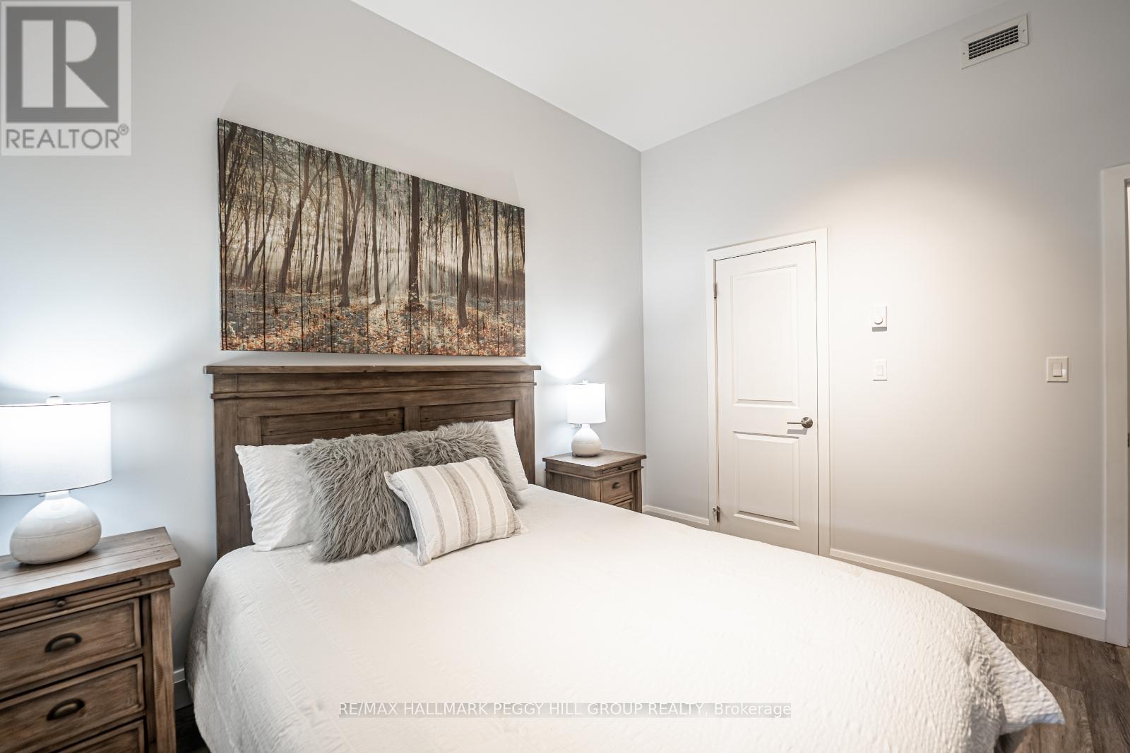 503 - 80 Horseshoe Boulevard, Oro-Medonte, Ontario  L4M 4Y8 - Photo 12 - S12200038