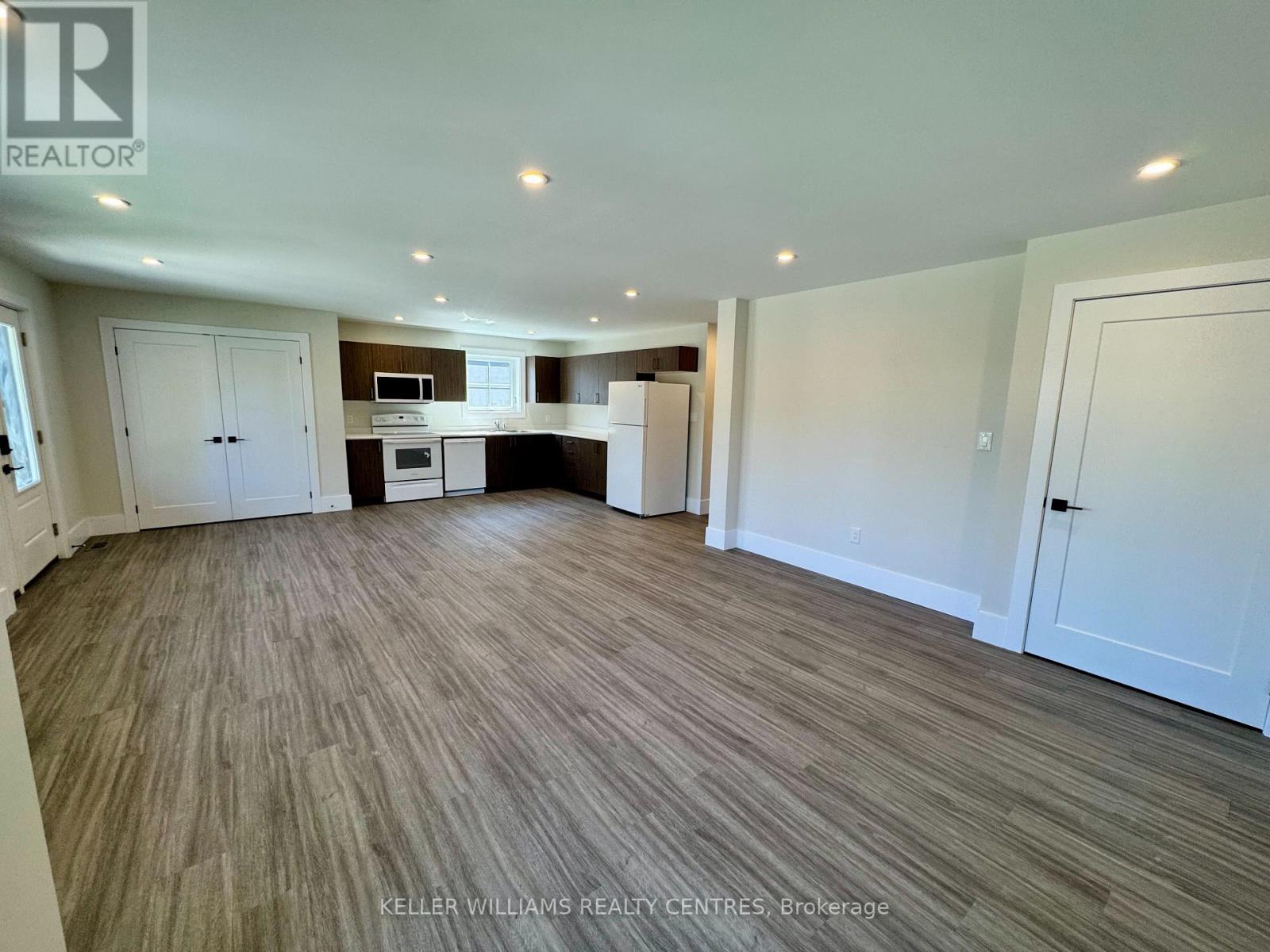 Main - 63 Holgate Street, Barrie, Ontario  L4N 2T8 - Photo 8 - S12200083
