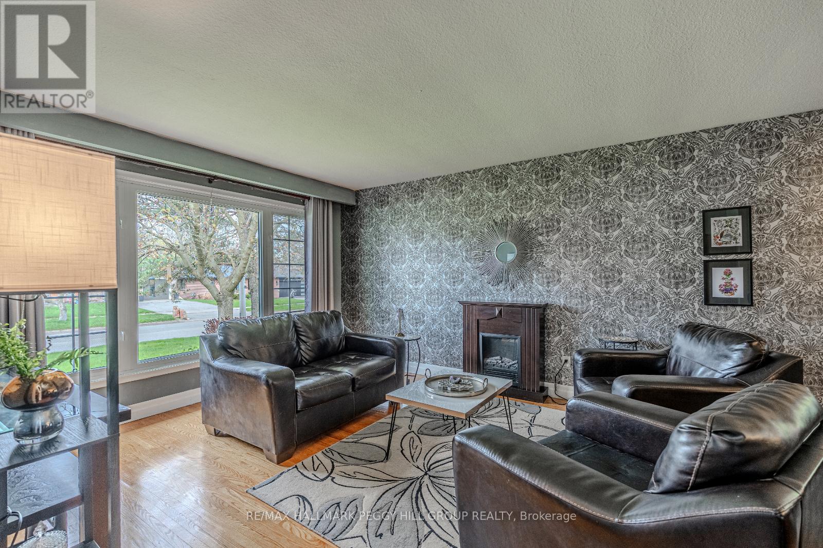 47 Marshall Street, Barrie (Allandale Heights), Ontario  L4N 3S6 - Photo 6 - S12200104