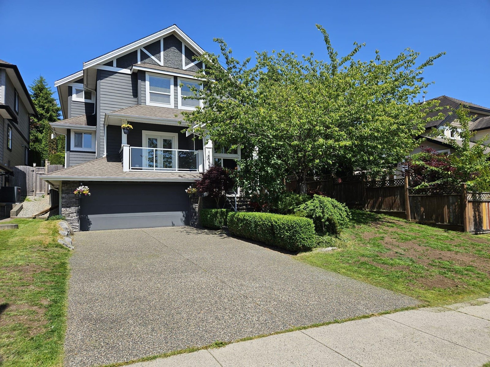 16555 BELL ROAD, Surrey, British Columbia