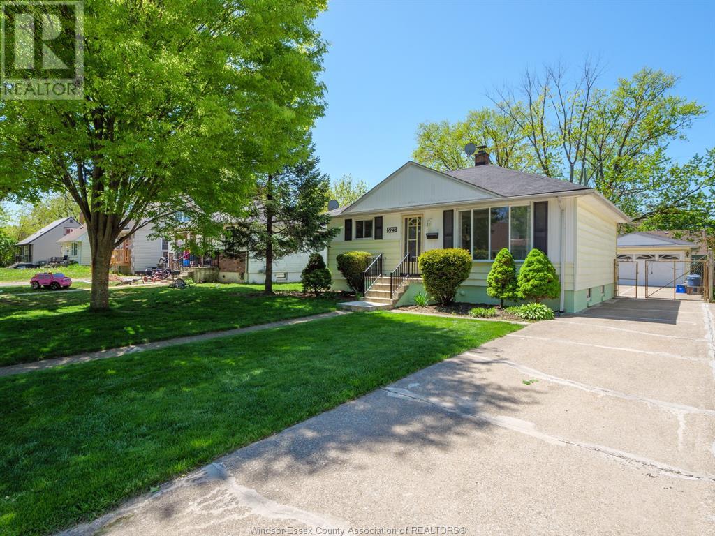 MLS# 25014278: 973 ASKIN, Windsor, Canada