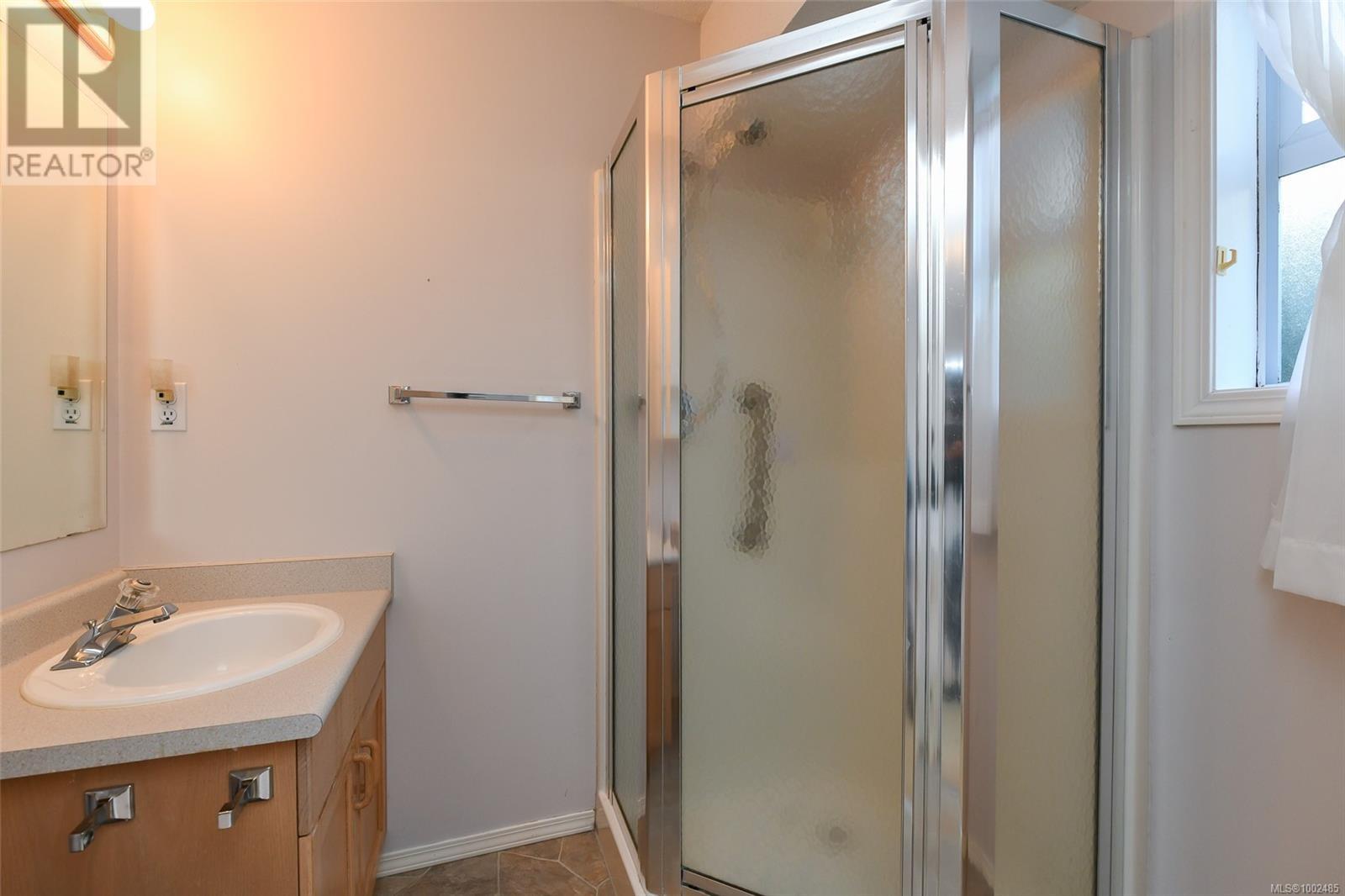 1400 Dogwood Ave, Comox, British Columbia  V9M 2Z5 - Photo 33 - 1002485