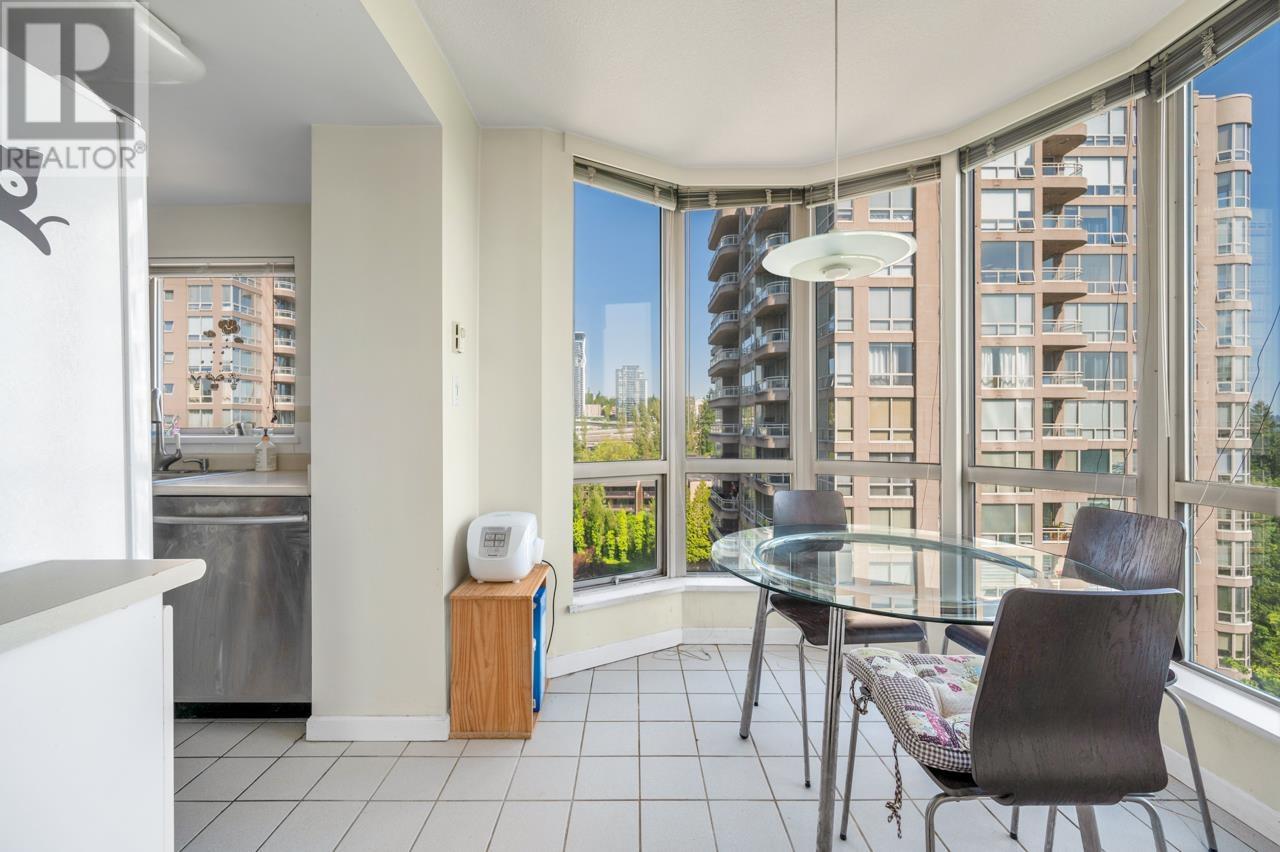 902 9603 Manchester Drive, Burnaby, British Columbia  V3N 4Y7 - Photo 9 - R3011226