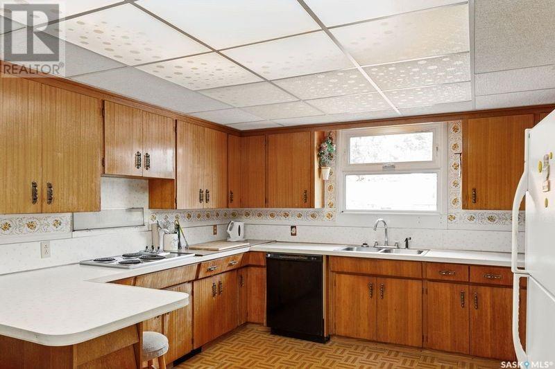 2601 Melrose Avenue, Saskatoon, Saskatchewan  S7J 0V7 - Photo 8 - SK008511