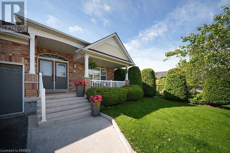 39 Hunter Way, Brantford, Ontario  N3T 6S3 - Photo 3 - 40737997