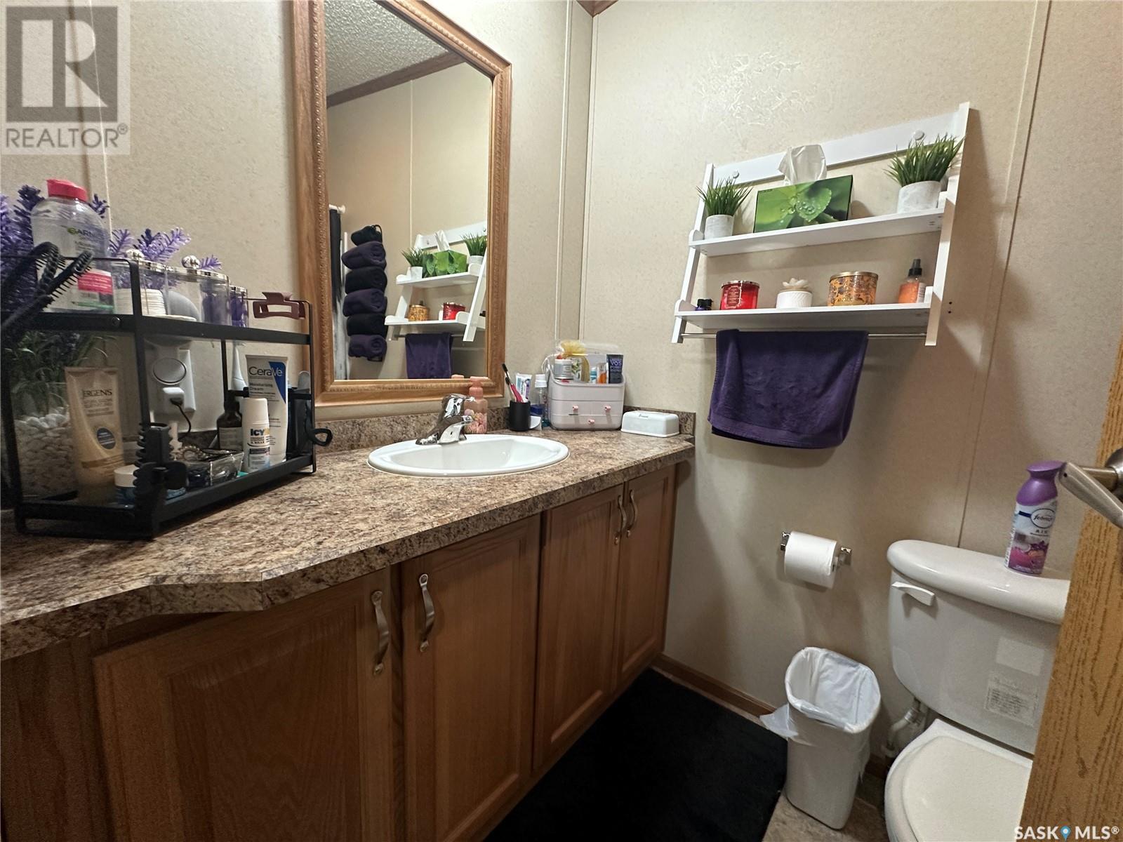 109 1st Avenue Sw, Weyburn, Saskatchewan  S4H 2H9 - Photo 26 - SK008424