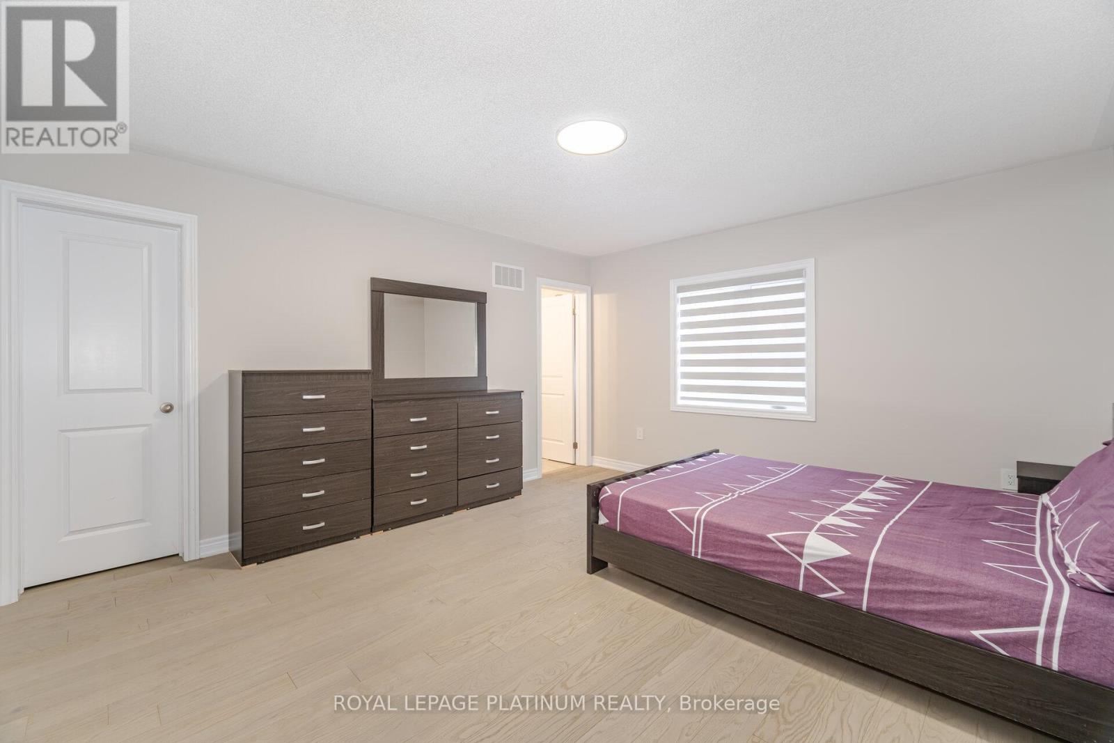 21 Smallwood Road, Brampton, Ontario  L7A 4Y7 - Photo 31 - W12199955