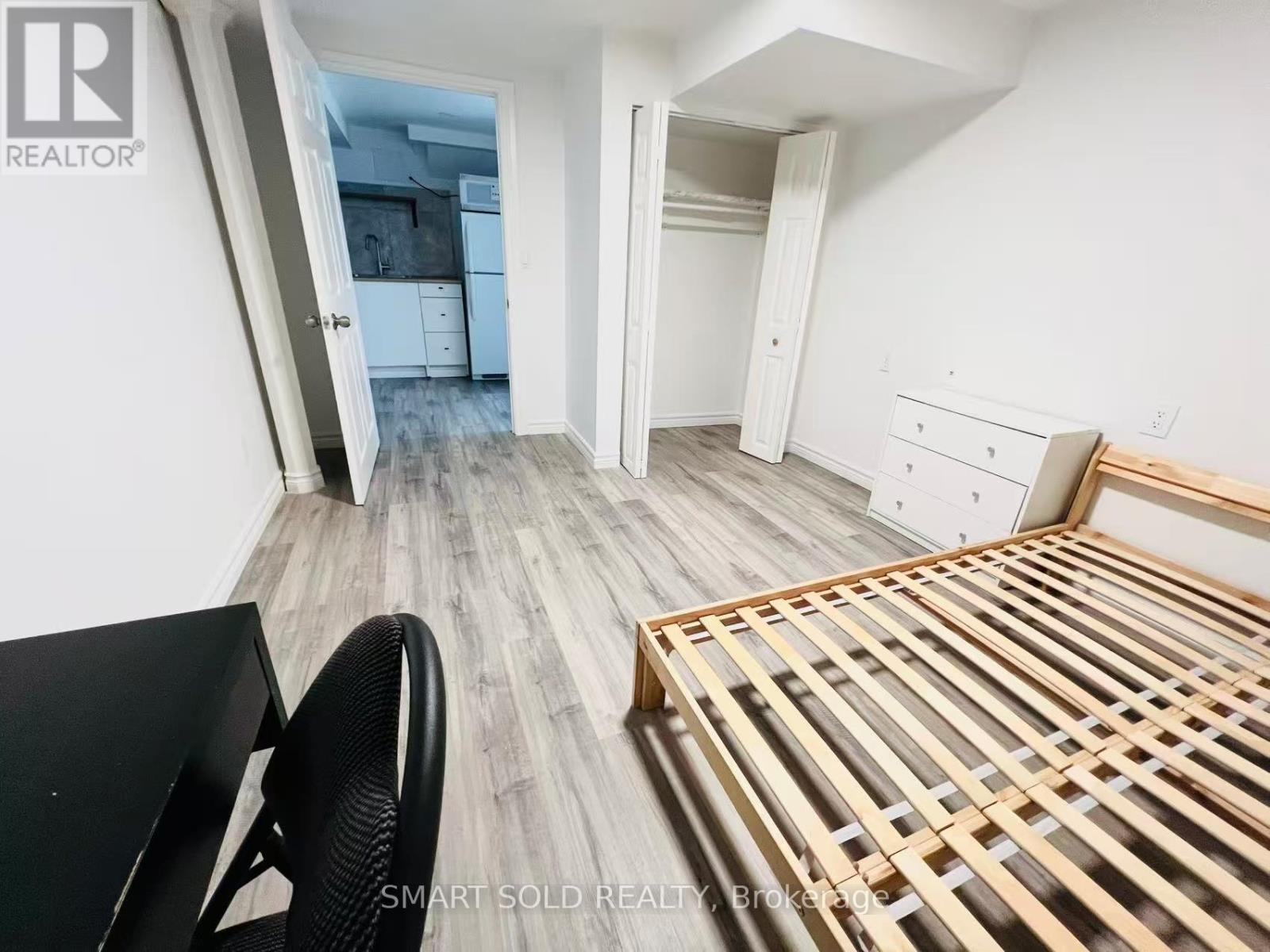 Basement - 474 Turnbridge Road, Mississauga, Ontario  L5B 3M4 - Photo 8 - W12199972