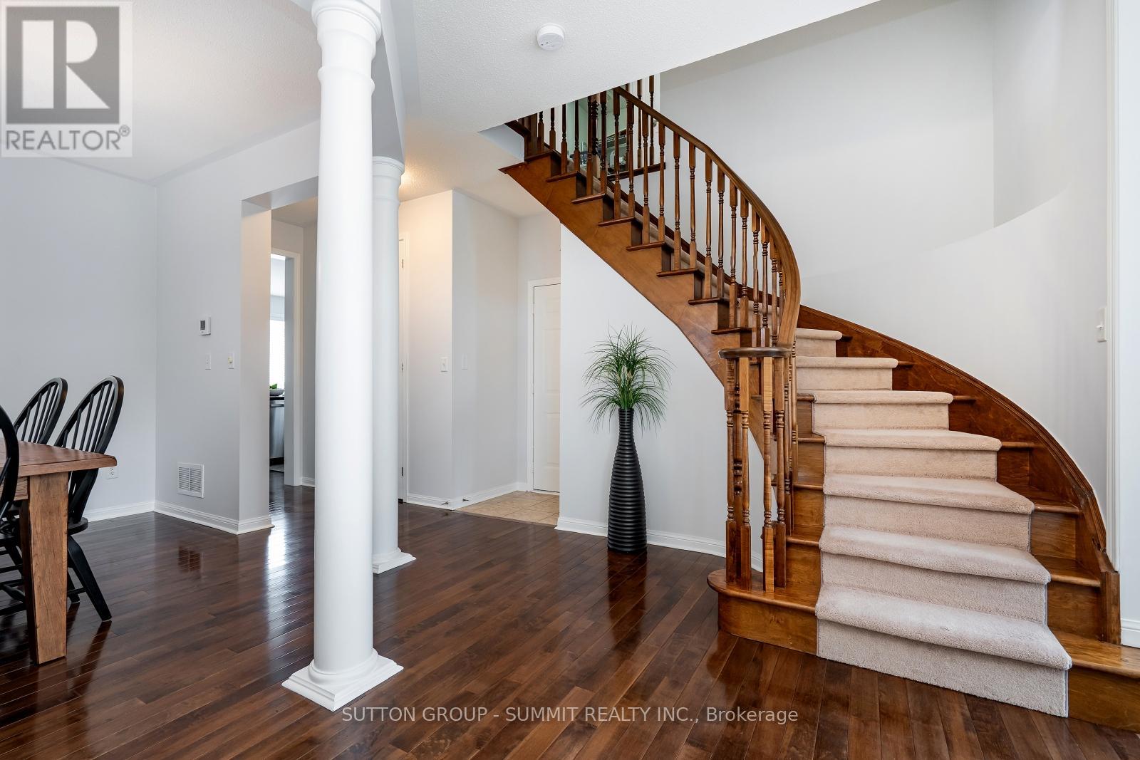 1283 Robson Crescent, Milton (Be Beaty), Ontario  L9T 6N5 - Photo 6 - W12199988