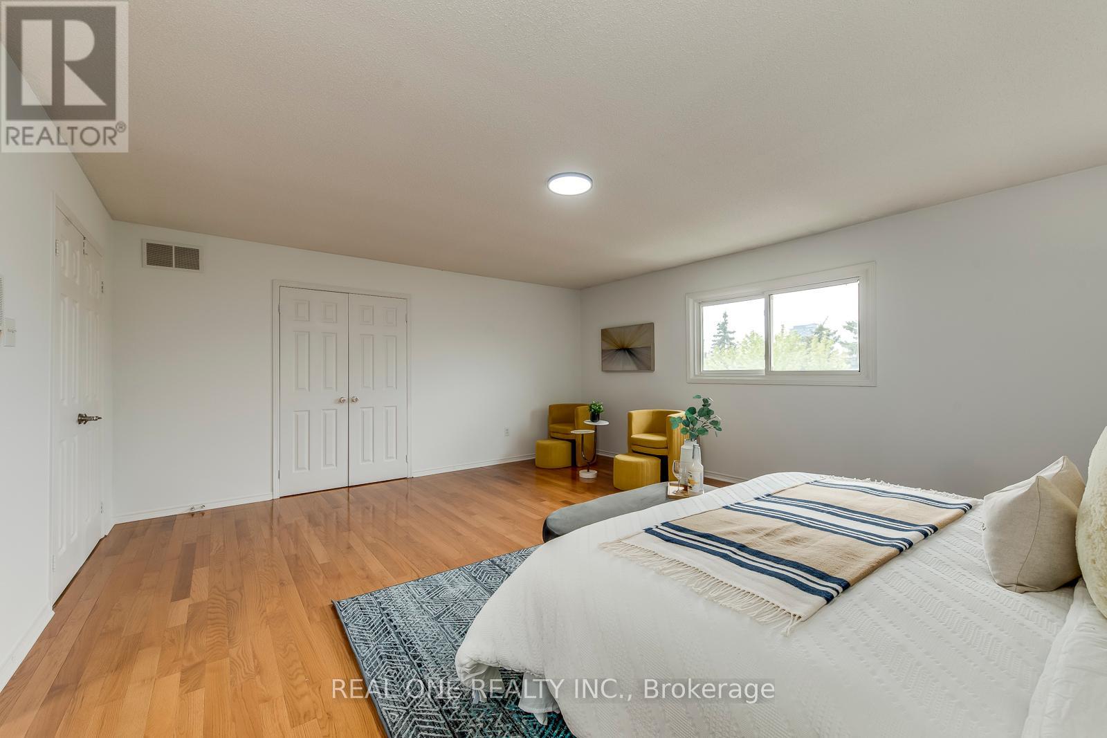 403 Glenashton Drive, Oakville (Wc Wedgewood Creek), Ontario  L6H 4V7 - Photo 28 - W12199992