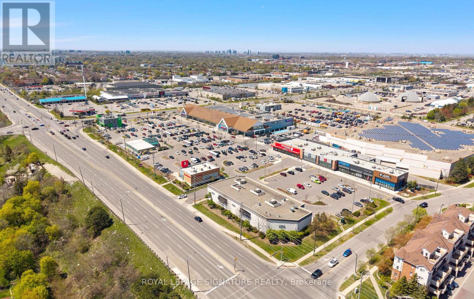 2561 Whaley Drive, Mississauga, Ontario  L5B 1X1 - Photo 6 - W12200006