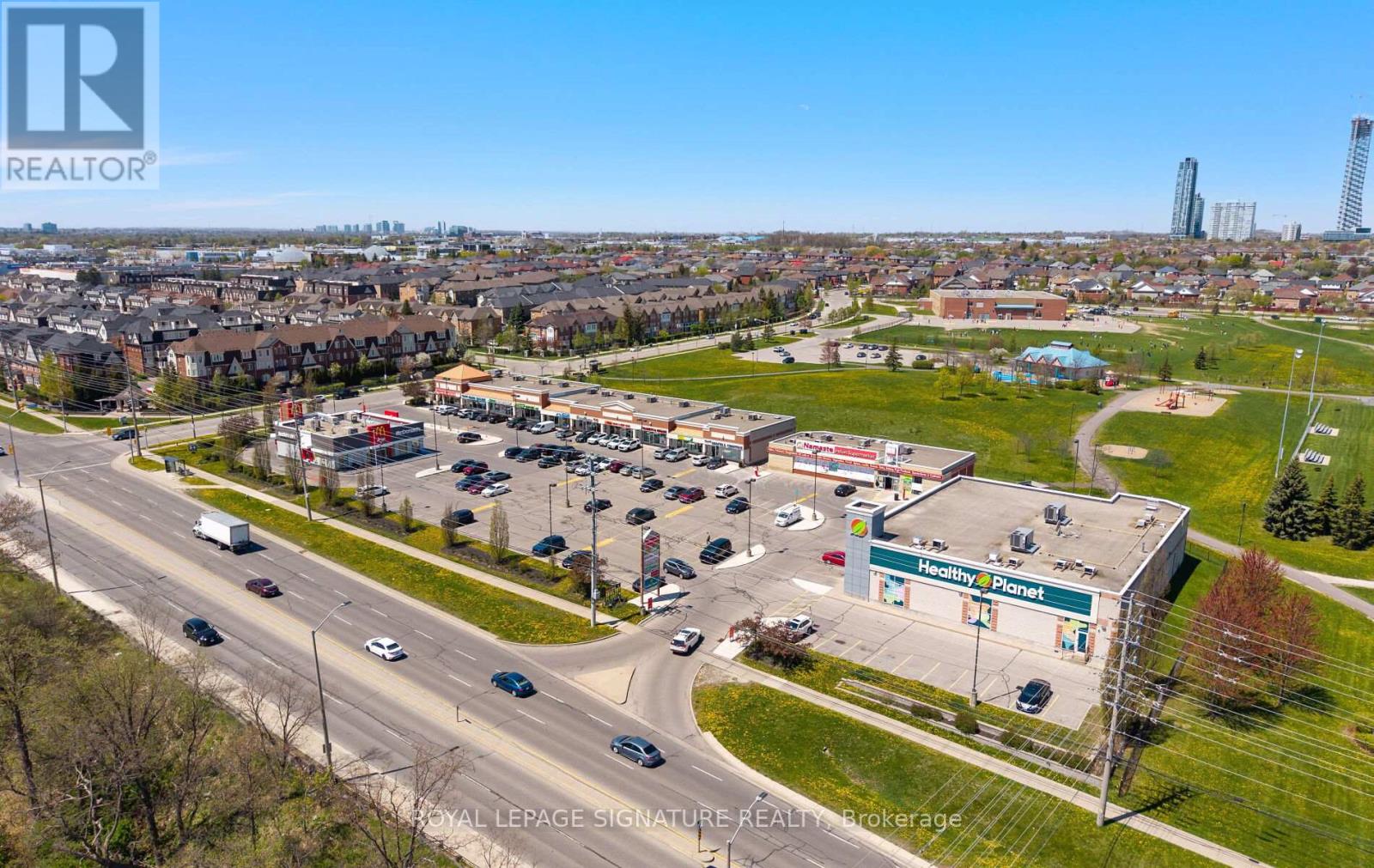 2561 Whaley Drive, Mississauga, Ontario  L5B 1X1 - Photo 7 - W12200006
