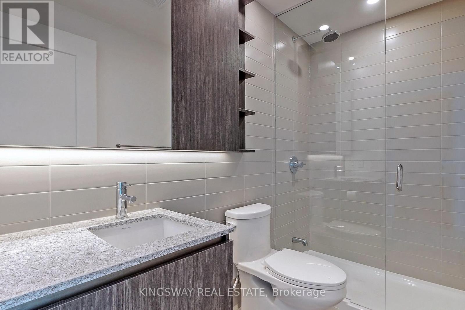 203 - 21 Park Street E, Mississauga, Ontario  L5G 1L7 - Photo 15 - W12200027