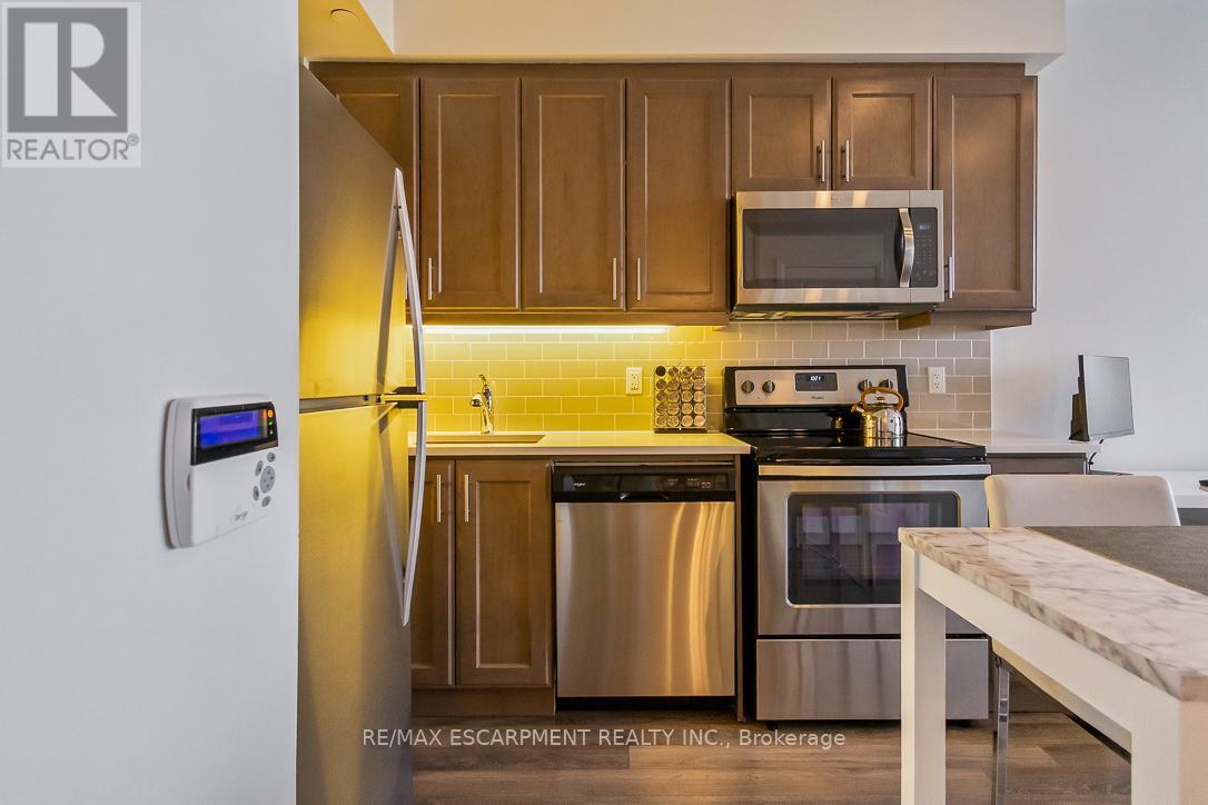 1608 - 15 Zorra Street, Toronto, Ontario  M8Z 0C1 - Photo 9 - W12200032