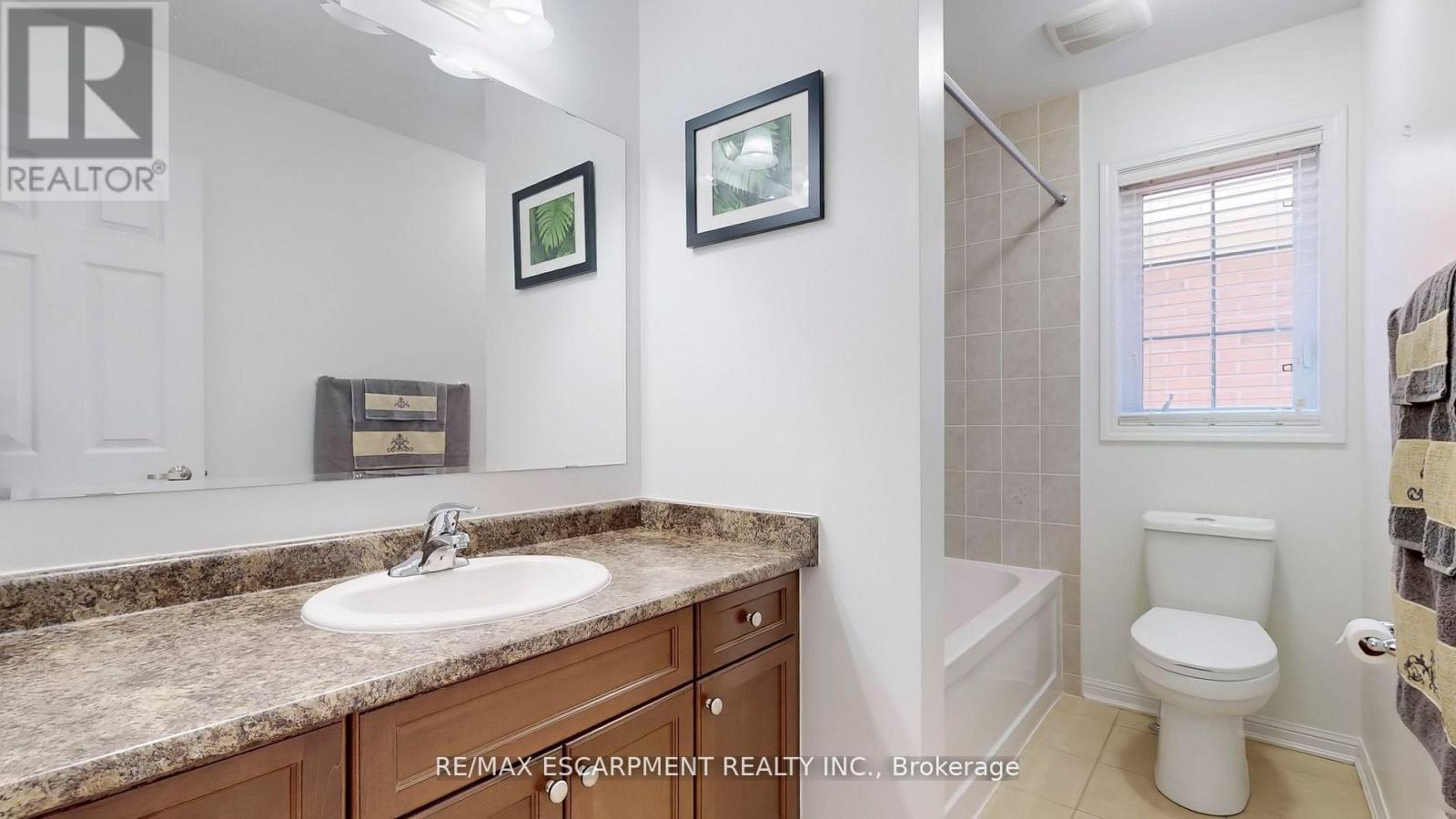 37 Arkwright Drive, Brampton (Northwest Brampton), Ontario  L7A 0V2 - Photo 25 - W12200042