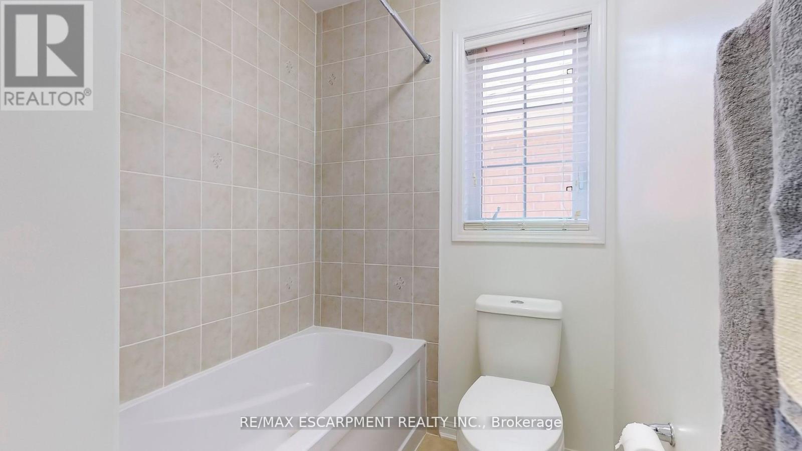 37 Arkwright Drive, Brampton (Northwest Brampton), Ontario  L7A 0V2 - Photo 26 - W12200042
