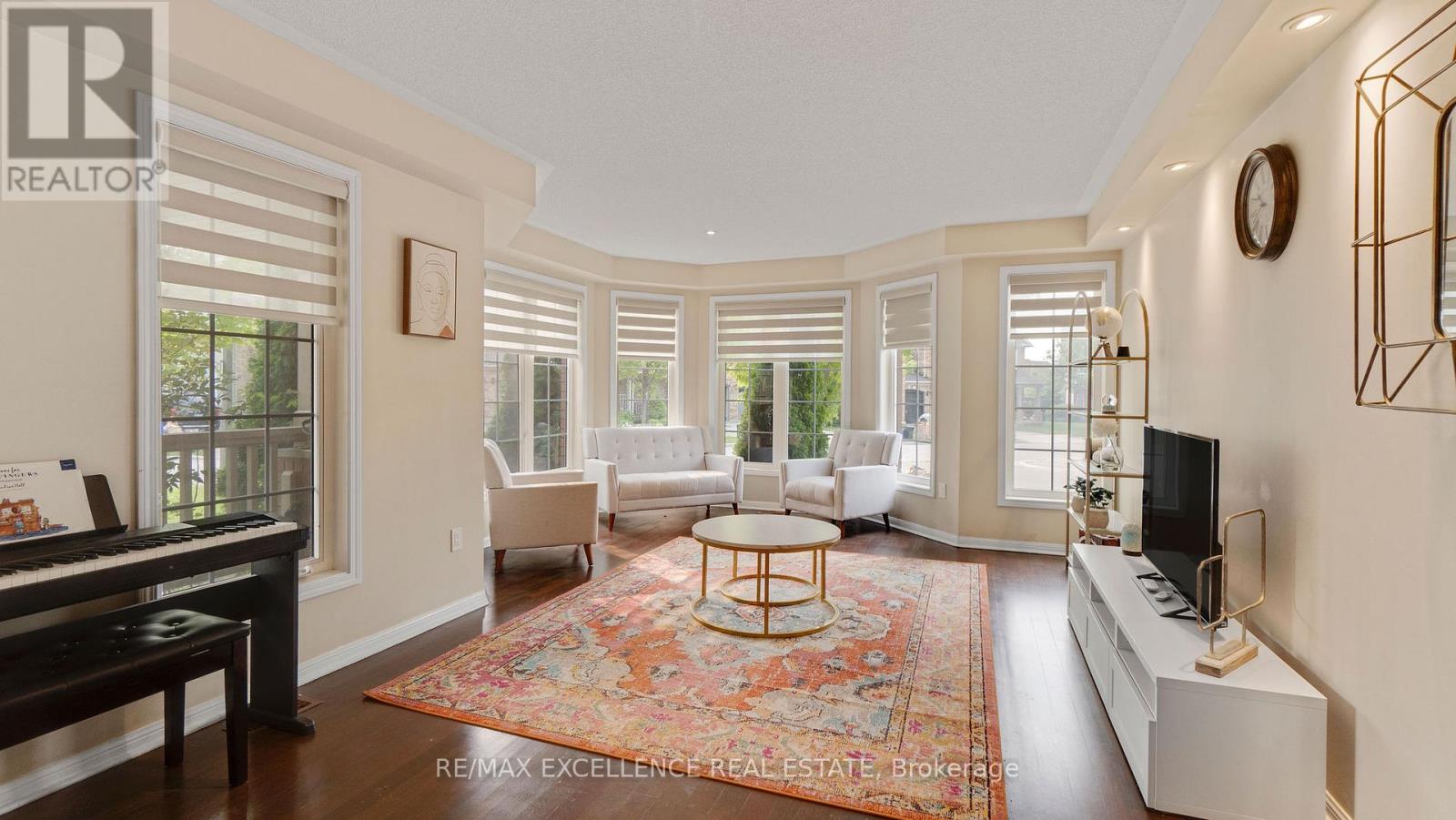 2220 Amberglen Court, Oakville, Ontario  L6M 4W8 - Photo 12 - W12200044