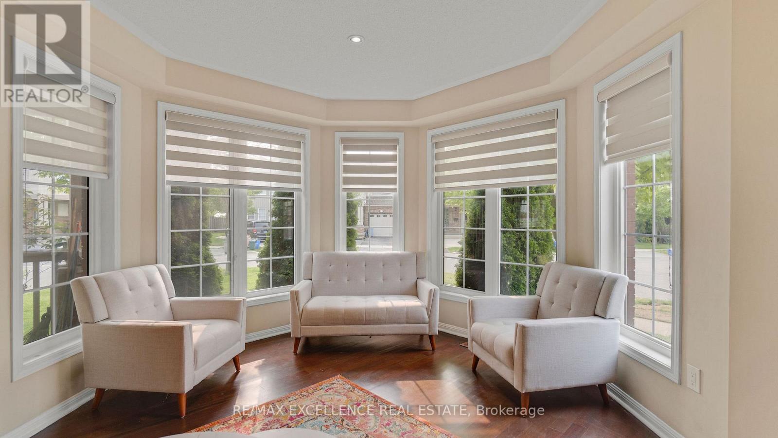 2220 Amberglen Court, Oakville, Ontario  L6M 4W8 - Photo 13 - W12200044