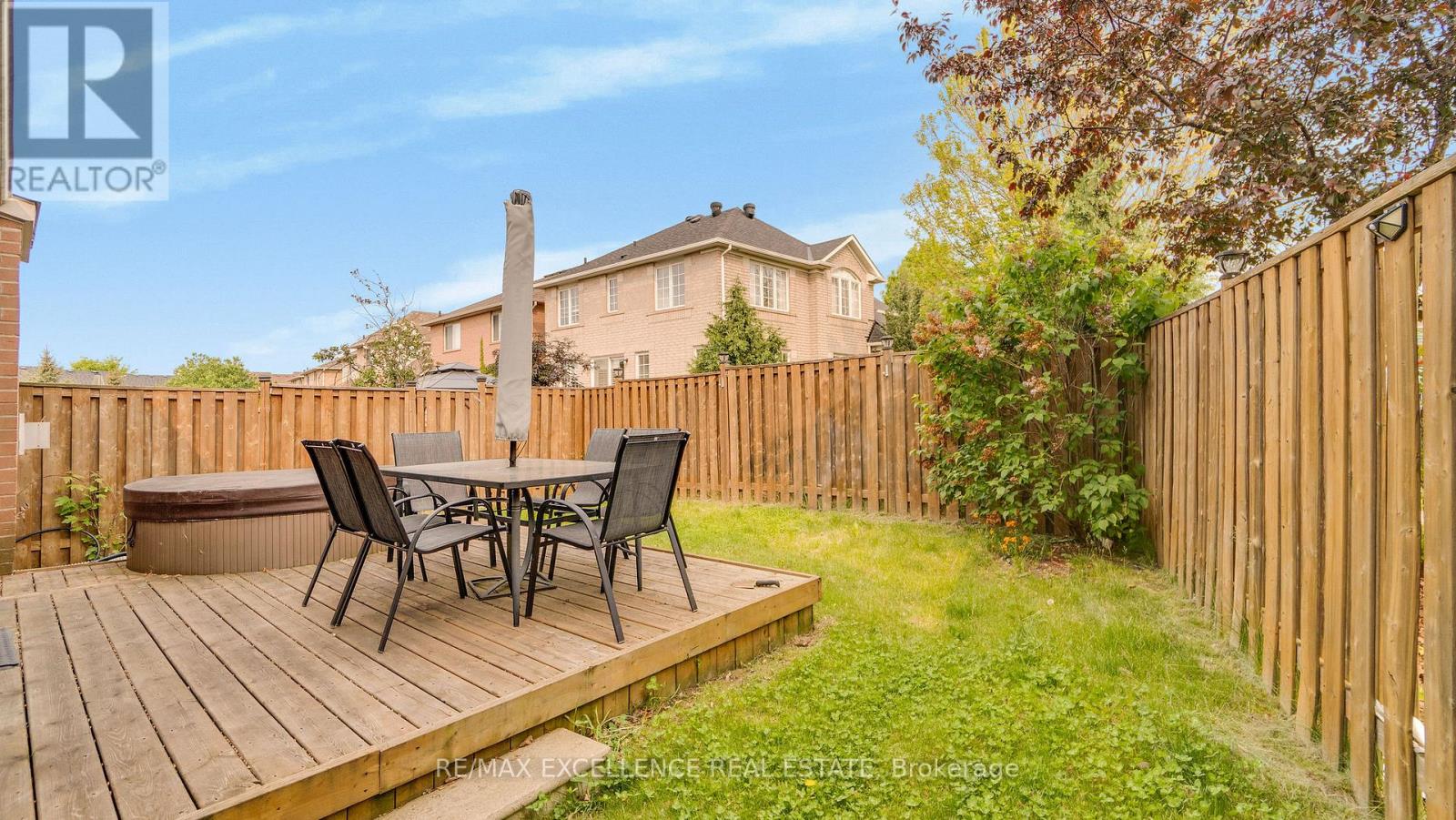 2220 Amberglen Court, Oakville, Ontario  L6M 4W8 - Photo 40 - W12200044