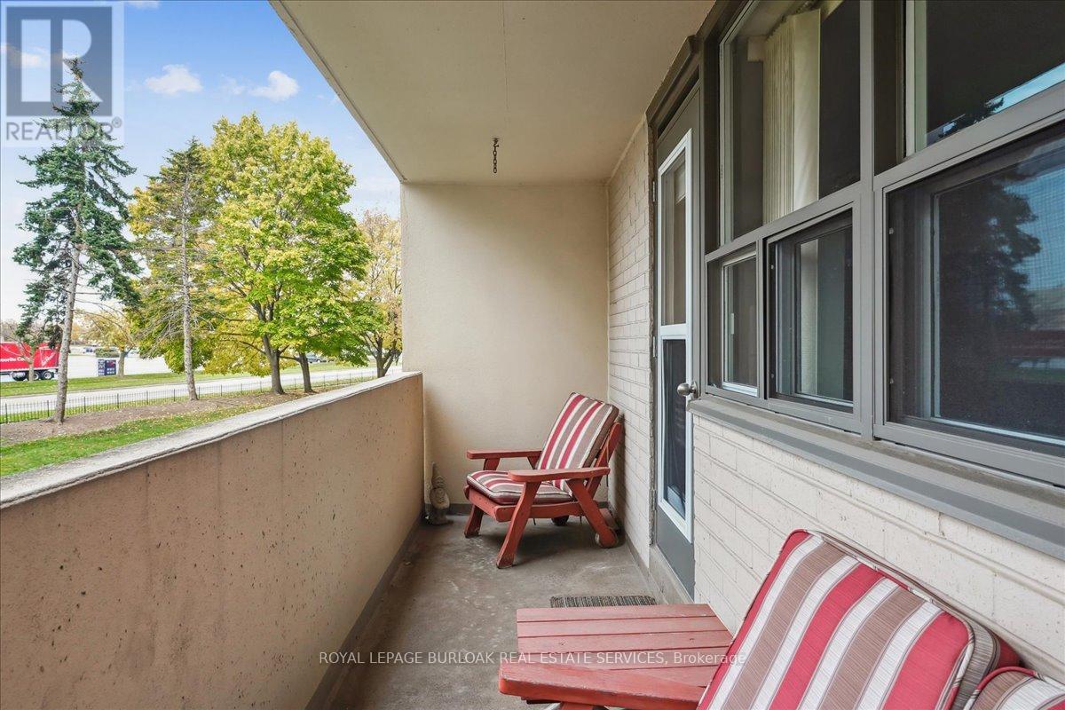 206 - 700 Dynes Road, Burlington, Ontario  L7N 3M2 - Photo 19 - W12200052