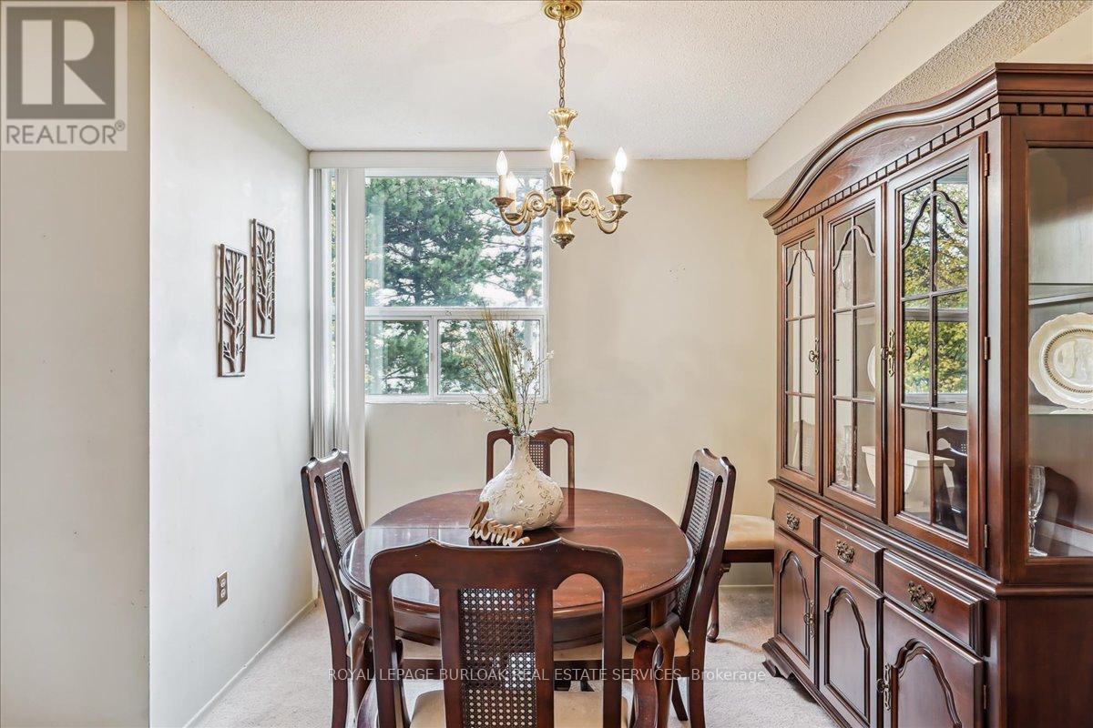 206 - 700 Dynes Road, Burlington, Ontario  L7N 3M2 - Photo 8 - W12200052